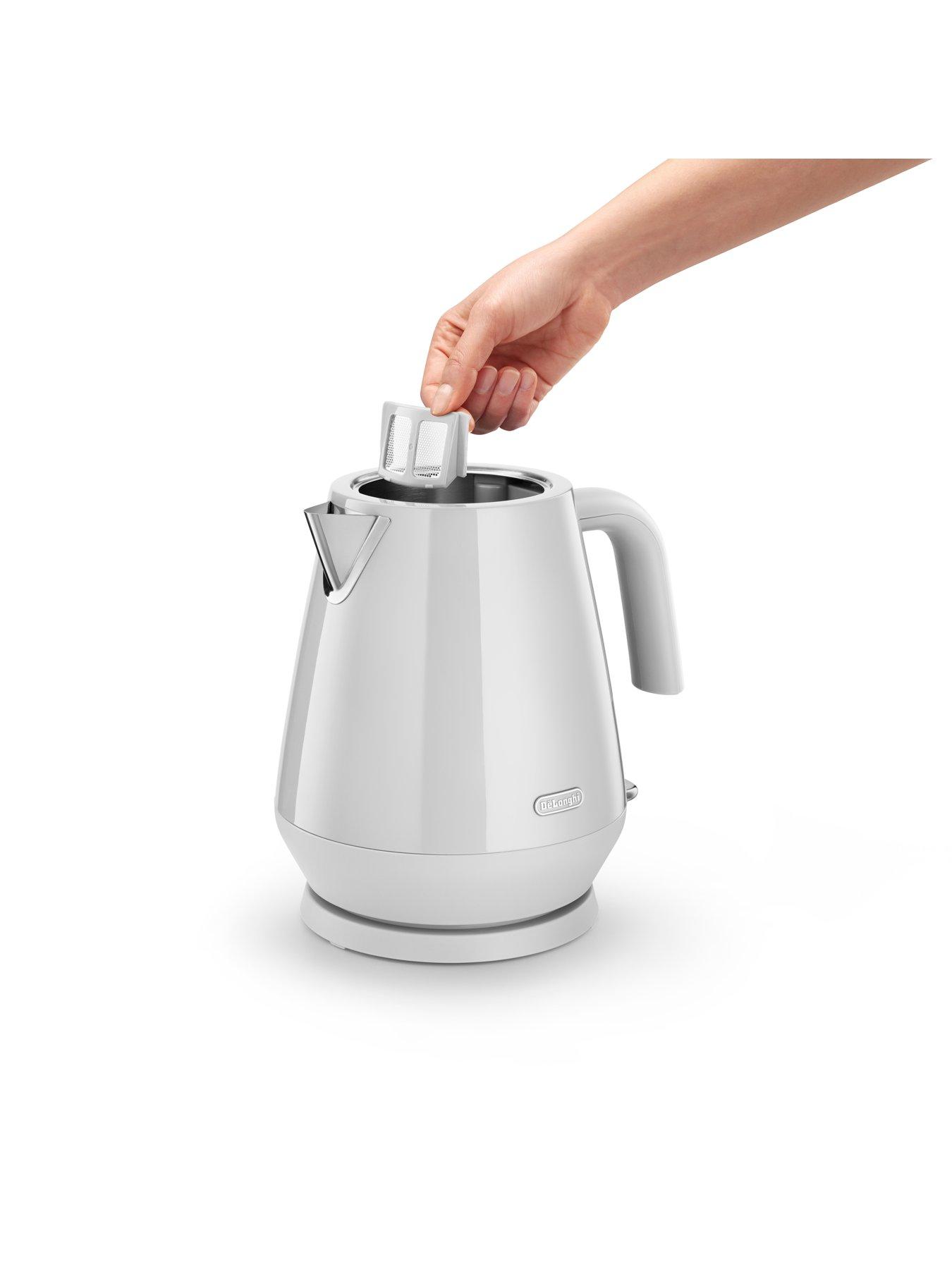 delonghi-eclettica-kettle-whitestillFront