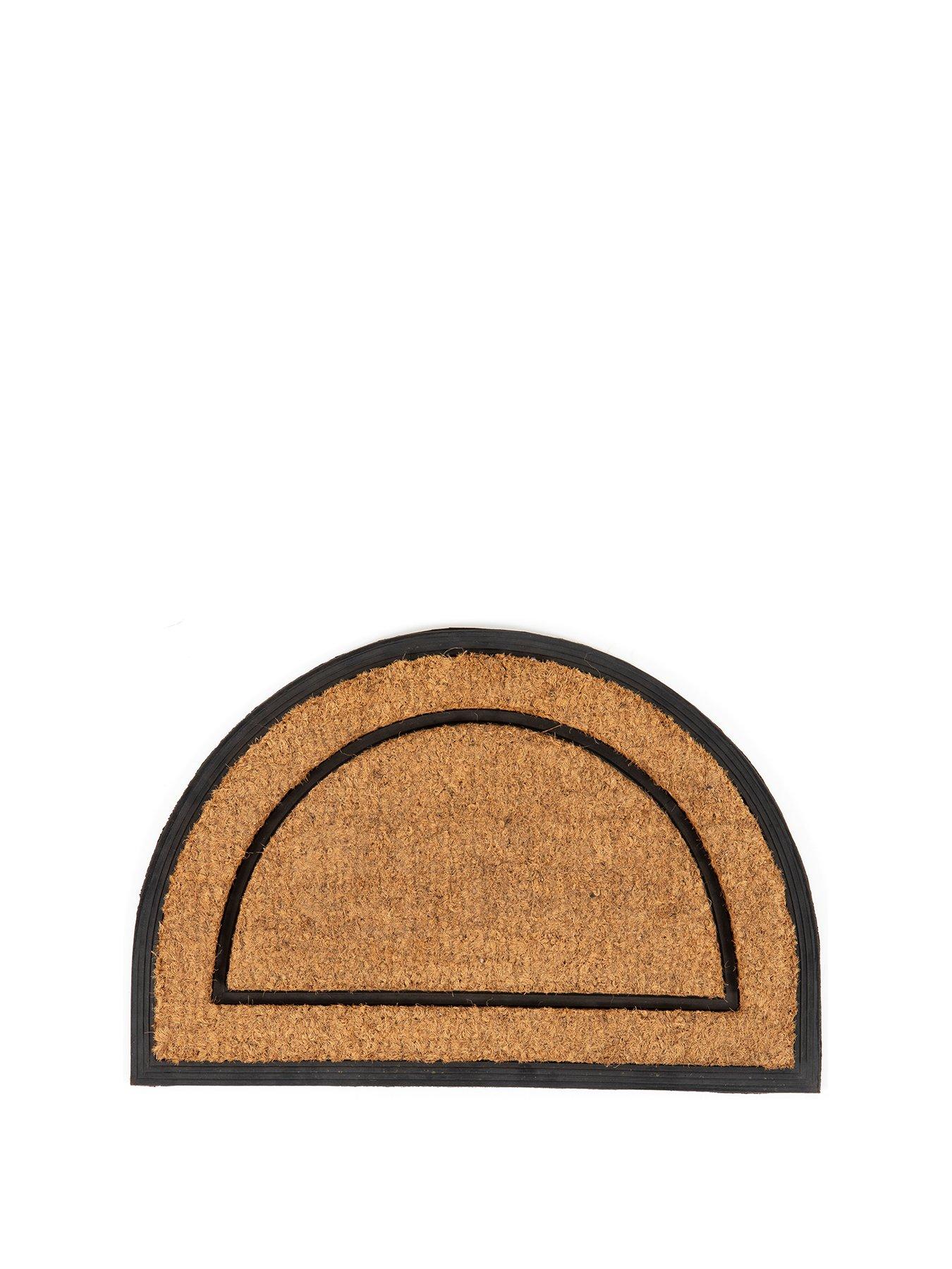 esselle-chadderton-border-natural-rubber-coir-brush-40x60cm-half-matstillFront