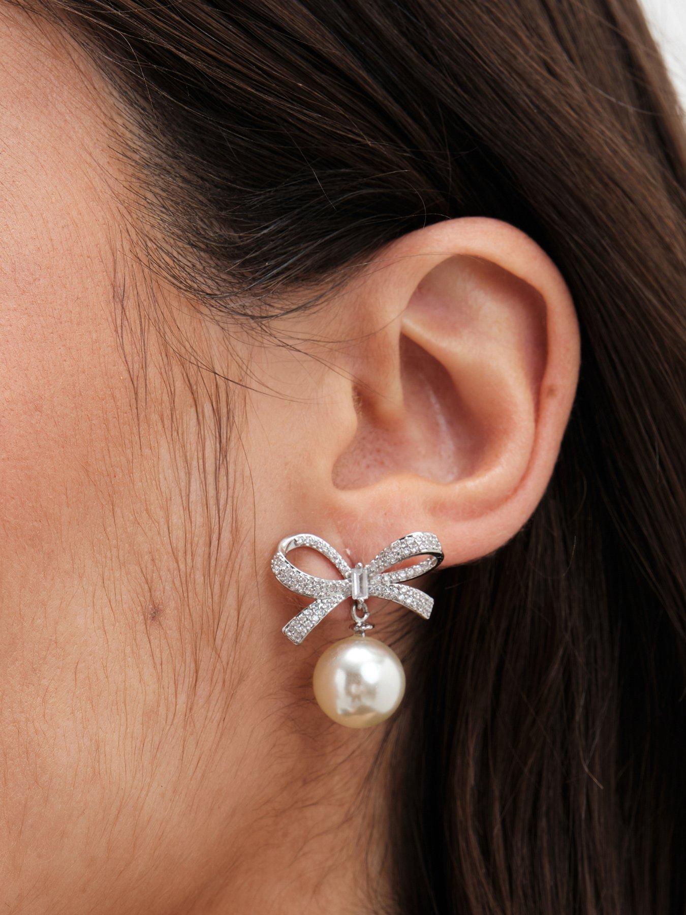 jon-richard-rhodium-plated-cubic-zirconia-bow-and-pearl-earringsoutfit