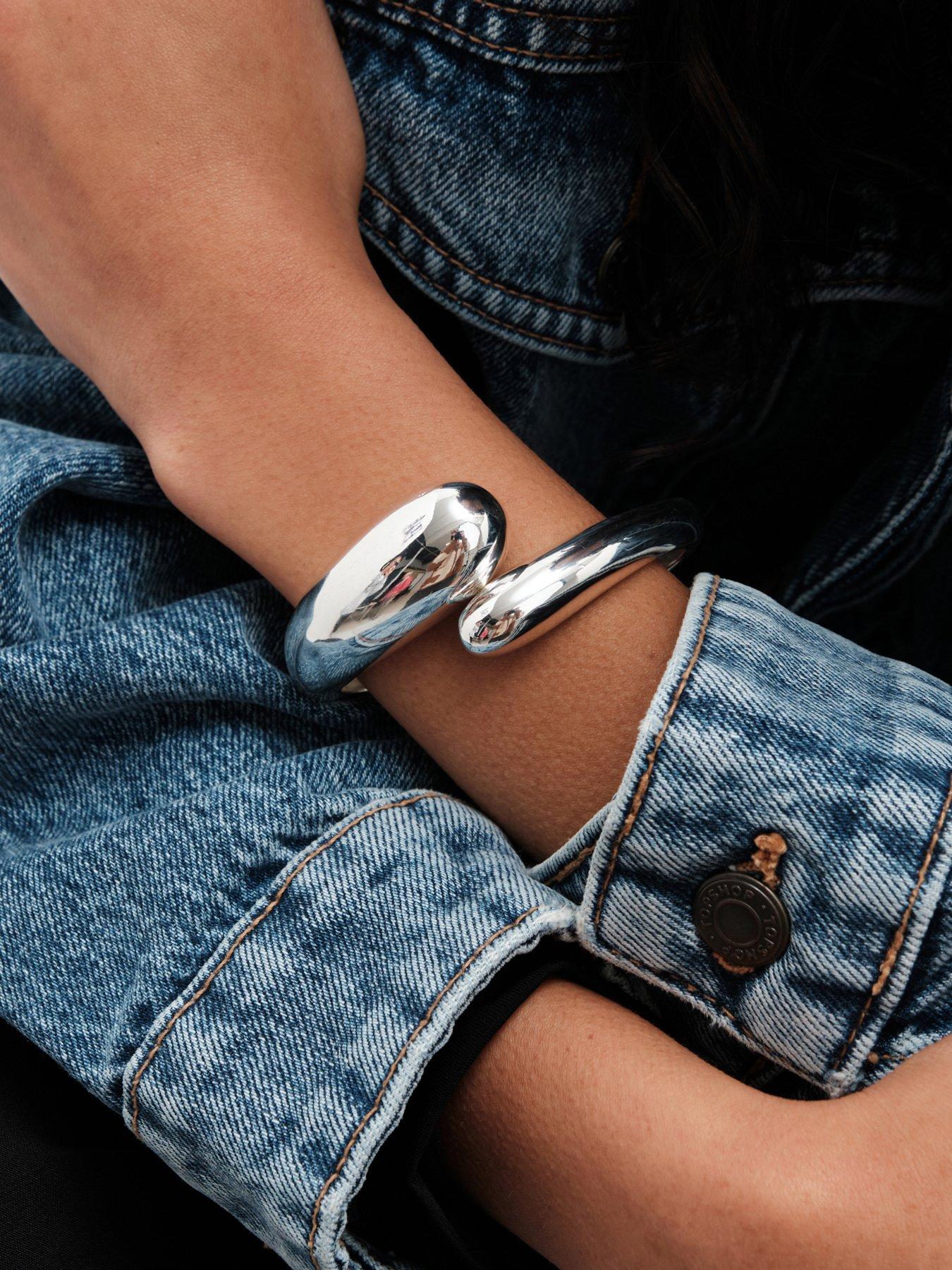 mood-silver-polished-orb-hinge-cuff-braceletback