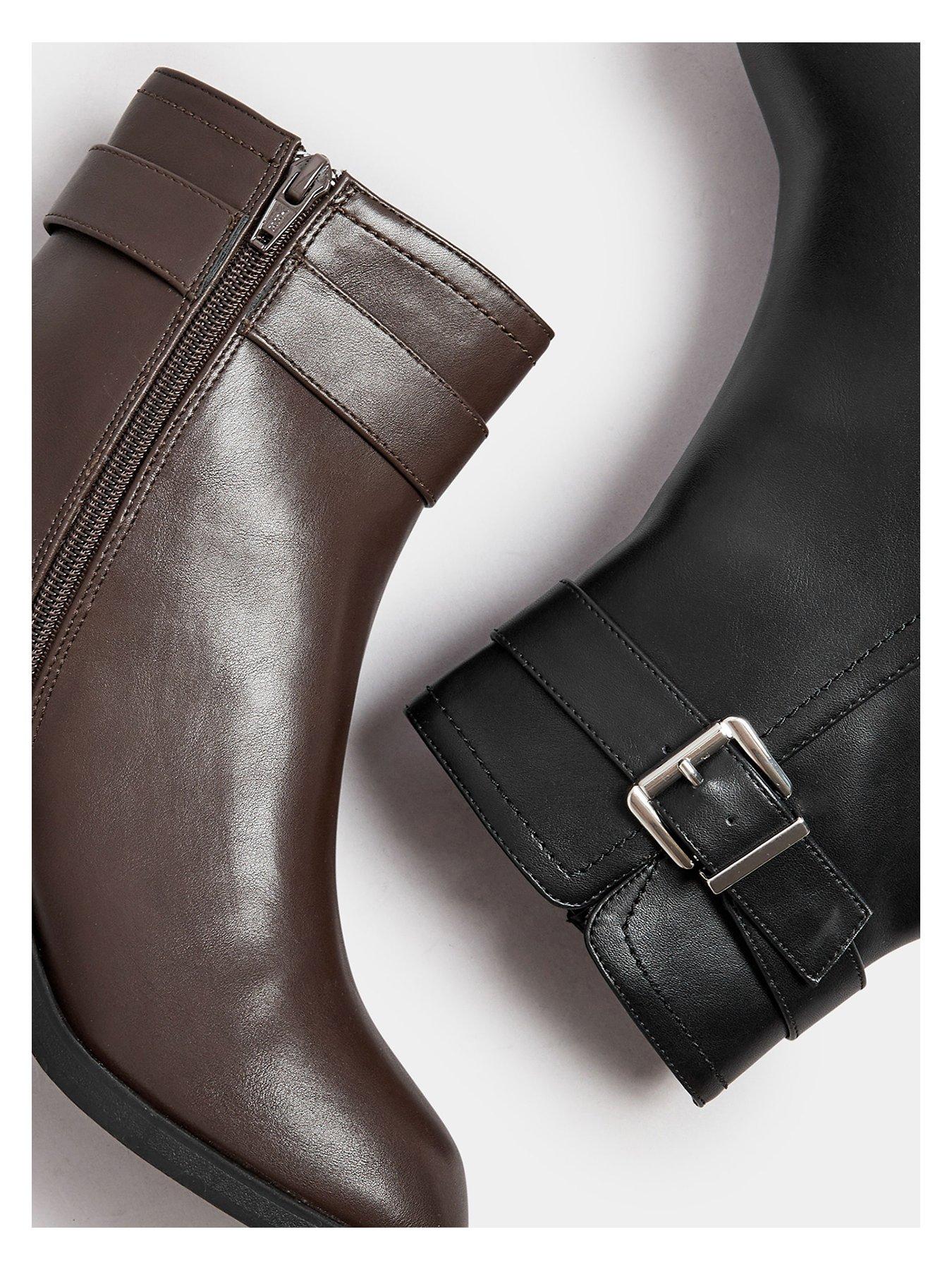 yours-extra-wide-fit-buckle-block-heel-bootoutfit