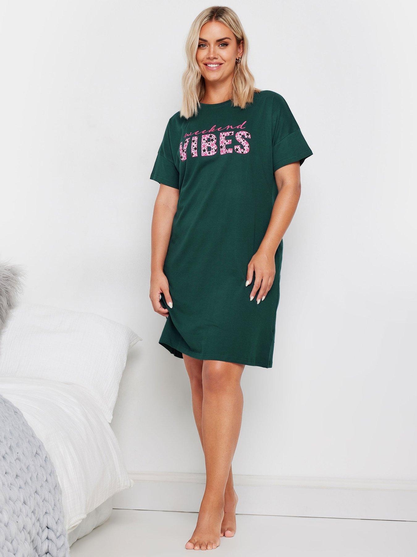 yours-curve-weekend-vibes-sleep-tee