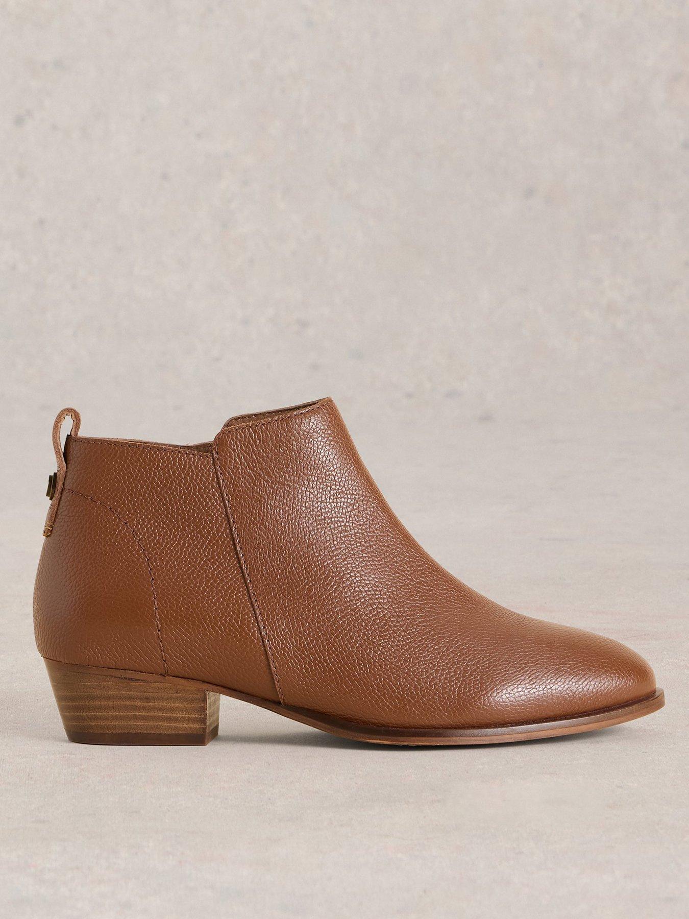 white-stuff-wide-fit-leather-ankle-boot-brownfront