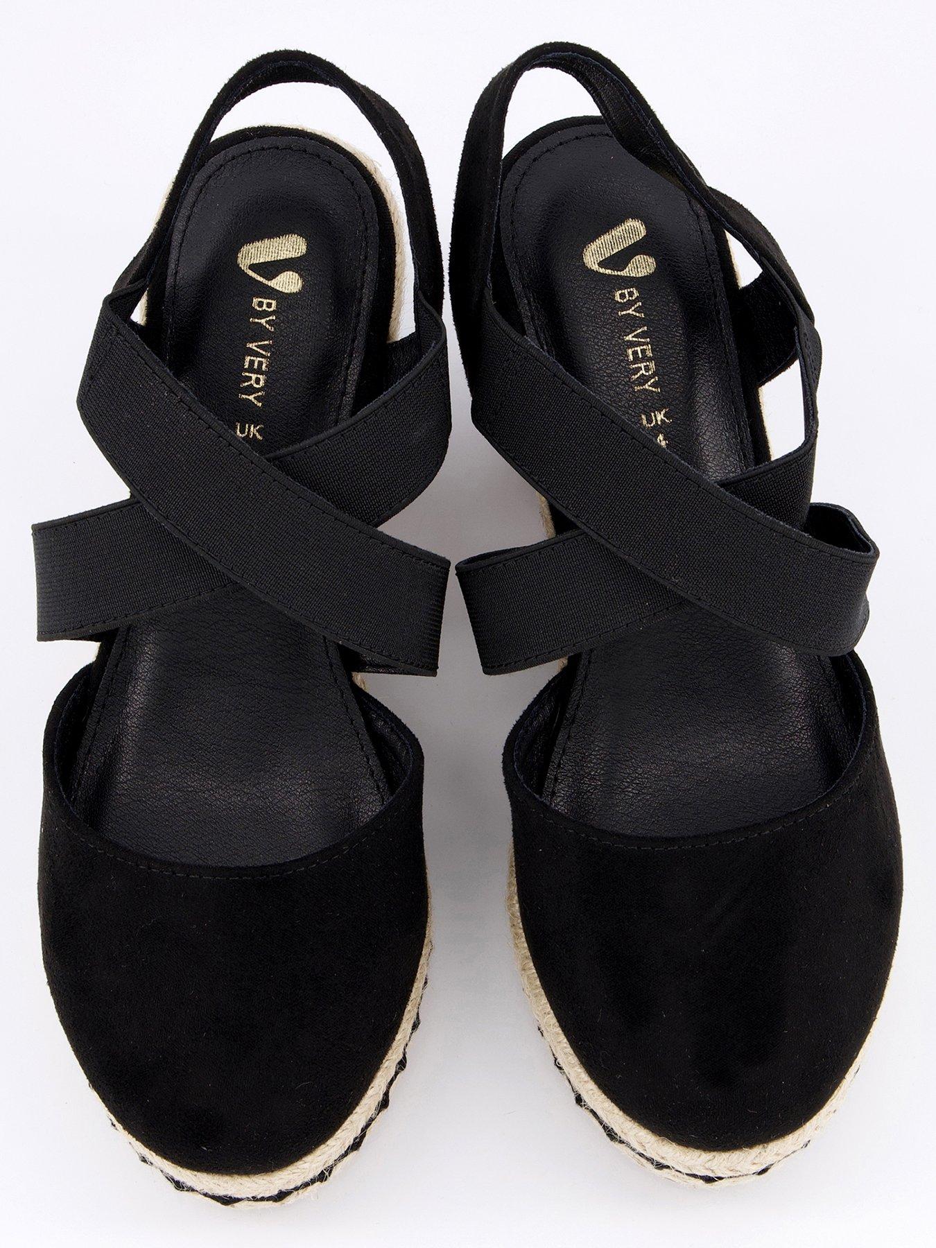 v-by-very-extra-wide-fit-closed-toe-wedge-with-elastic-strap-blackoutfit