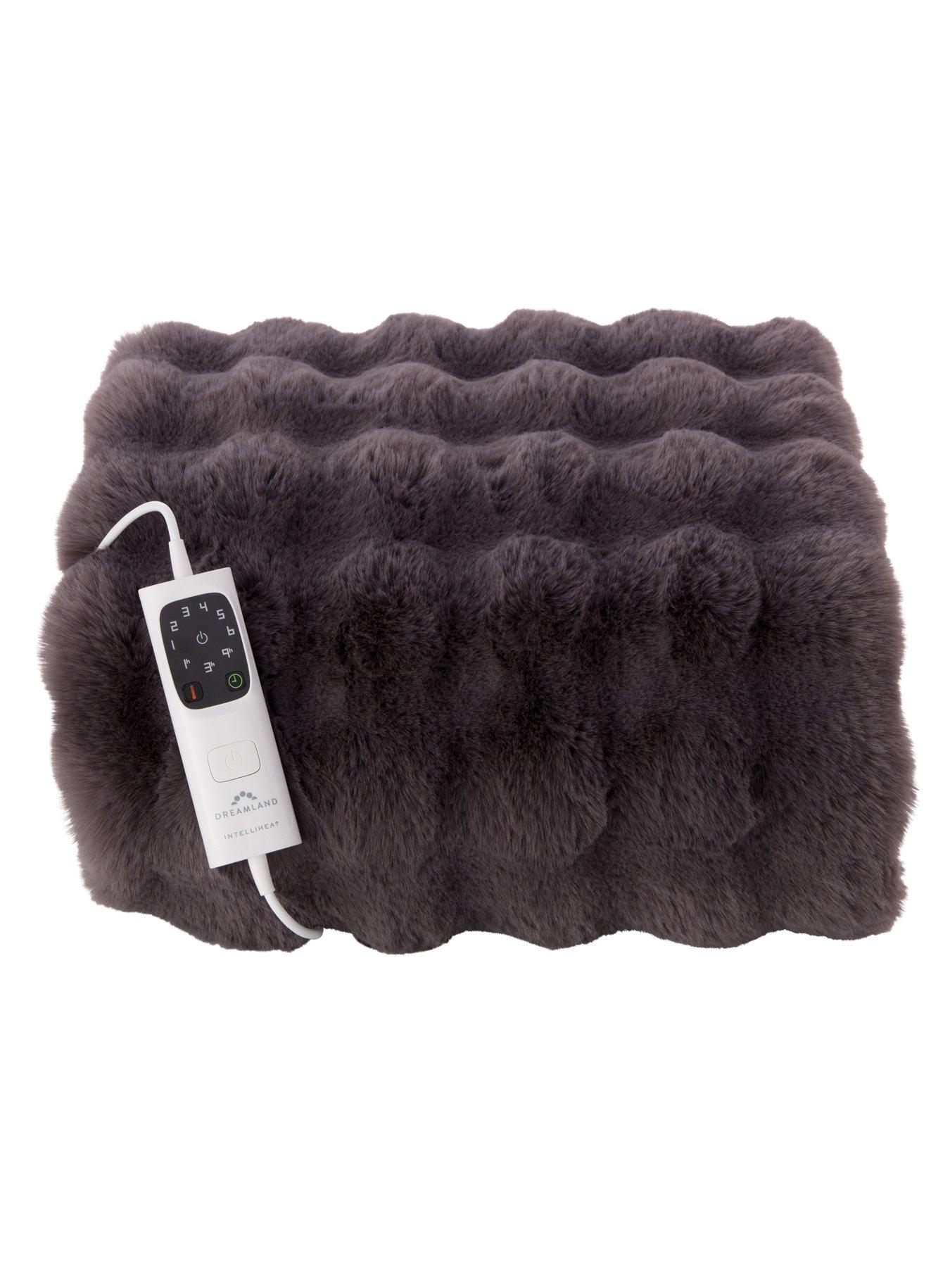 dreamland-hygge-days-warming-throw--dark-greydetail