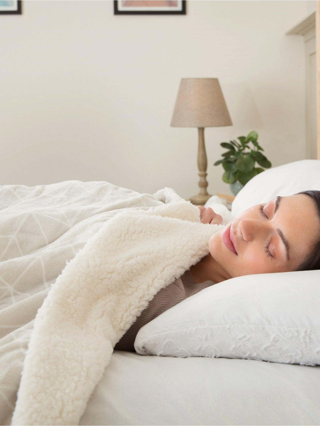 Image 2 of 6 of Dreamland Nap Time Warming Sherpa Blanket- Cream