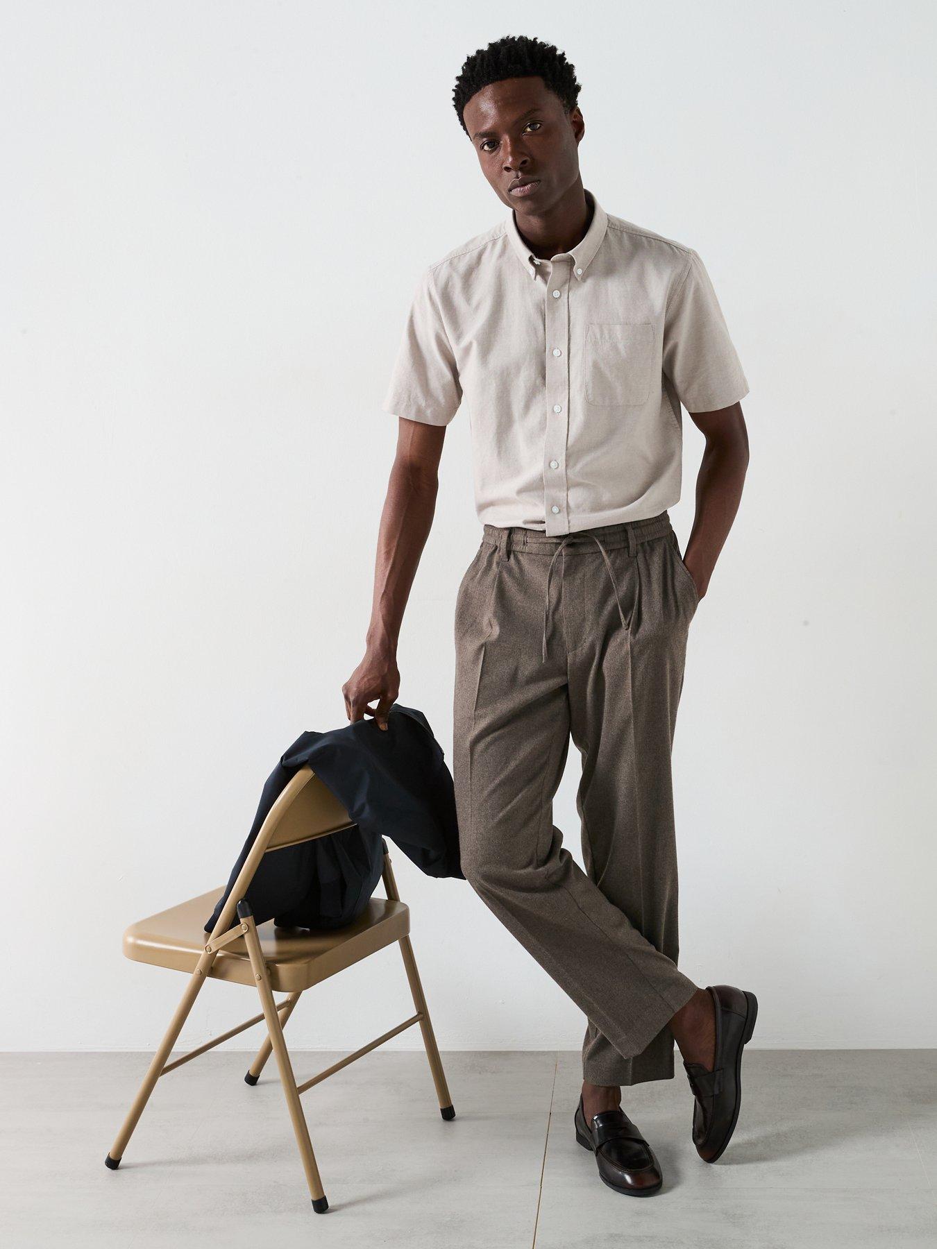 Image 5 of 6 of Everyday Short Sleeve Oxford Shirt - Stone