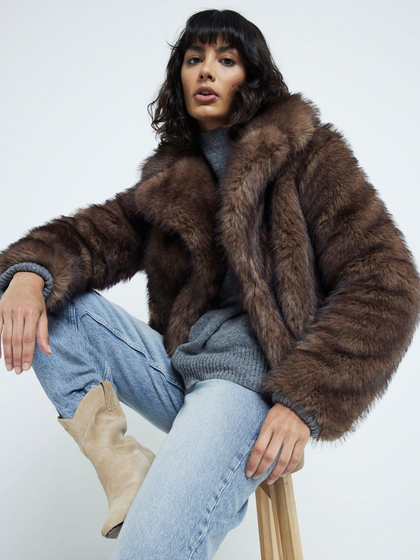 river-island-short-plush-faux-fur-jacket-brown