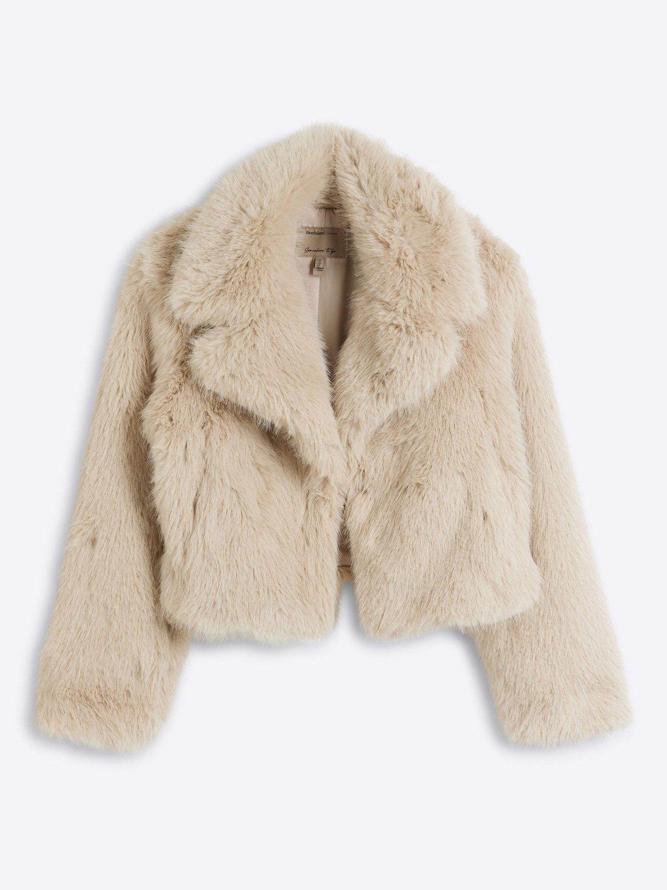 river-island-short-plush-faux-fur-jacket-creamdetail