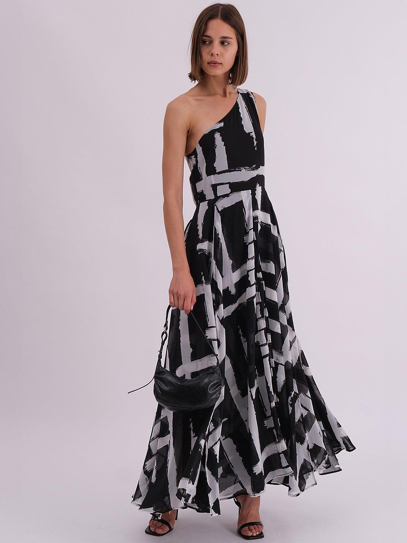 Image 5 of 5 of Religion Knitted Abstract Bandeau Maxi Dress - Black