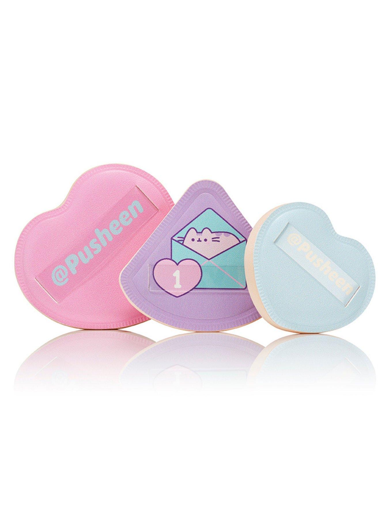 spectrum-spectrum-x-pusheen-gamer-girl-makeup-puff-triostillFront