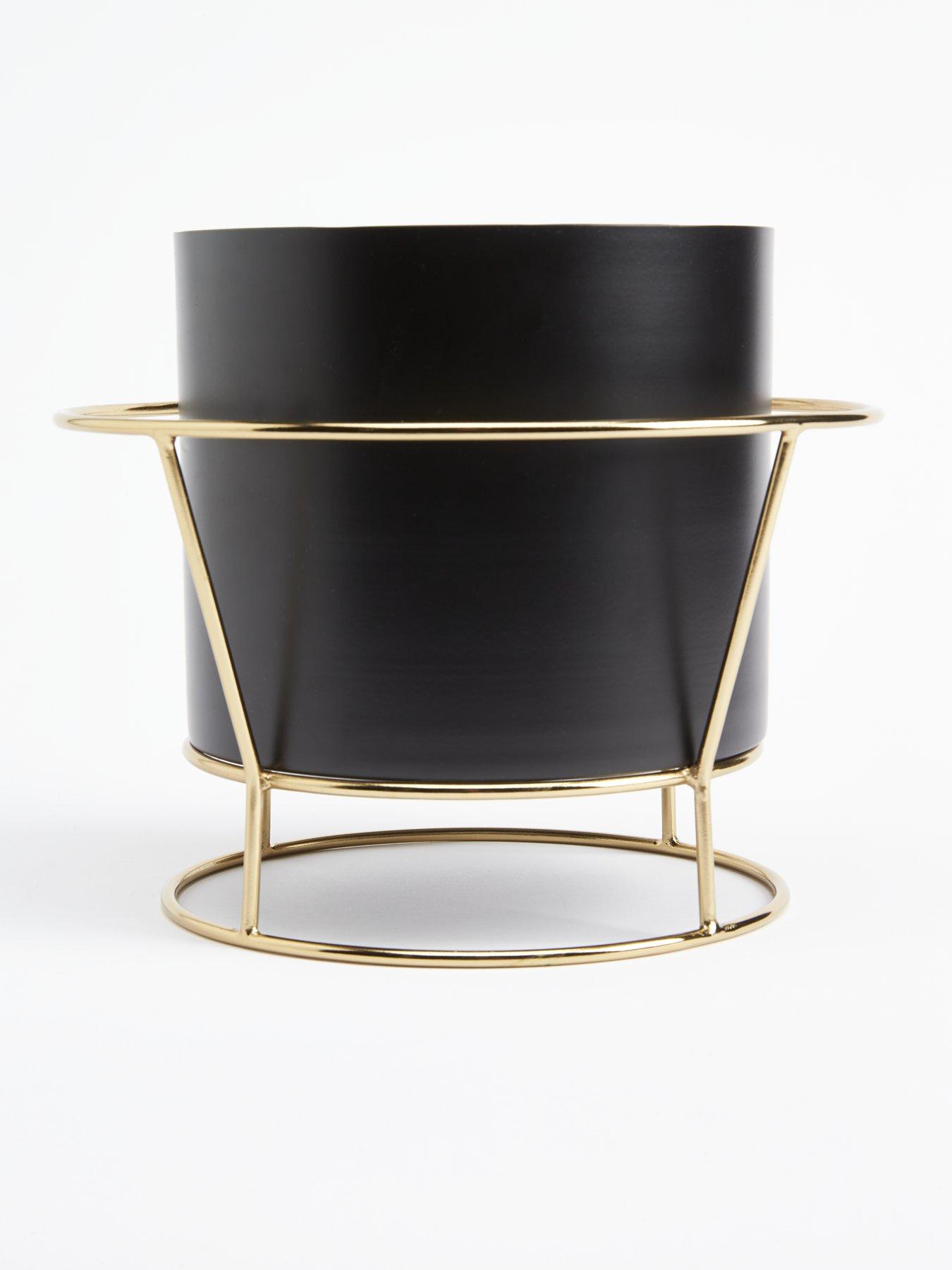 Image 3 of 6 of Michelle Keegan Home Gigi Planter