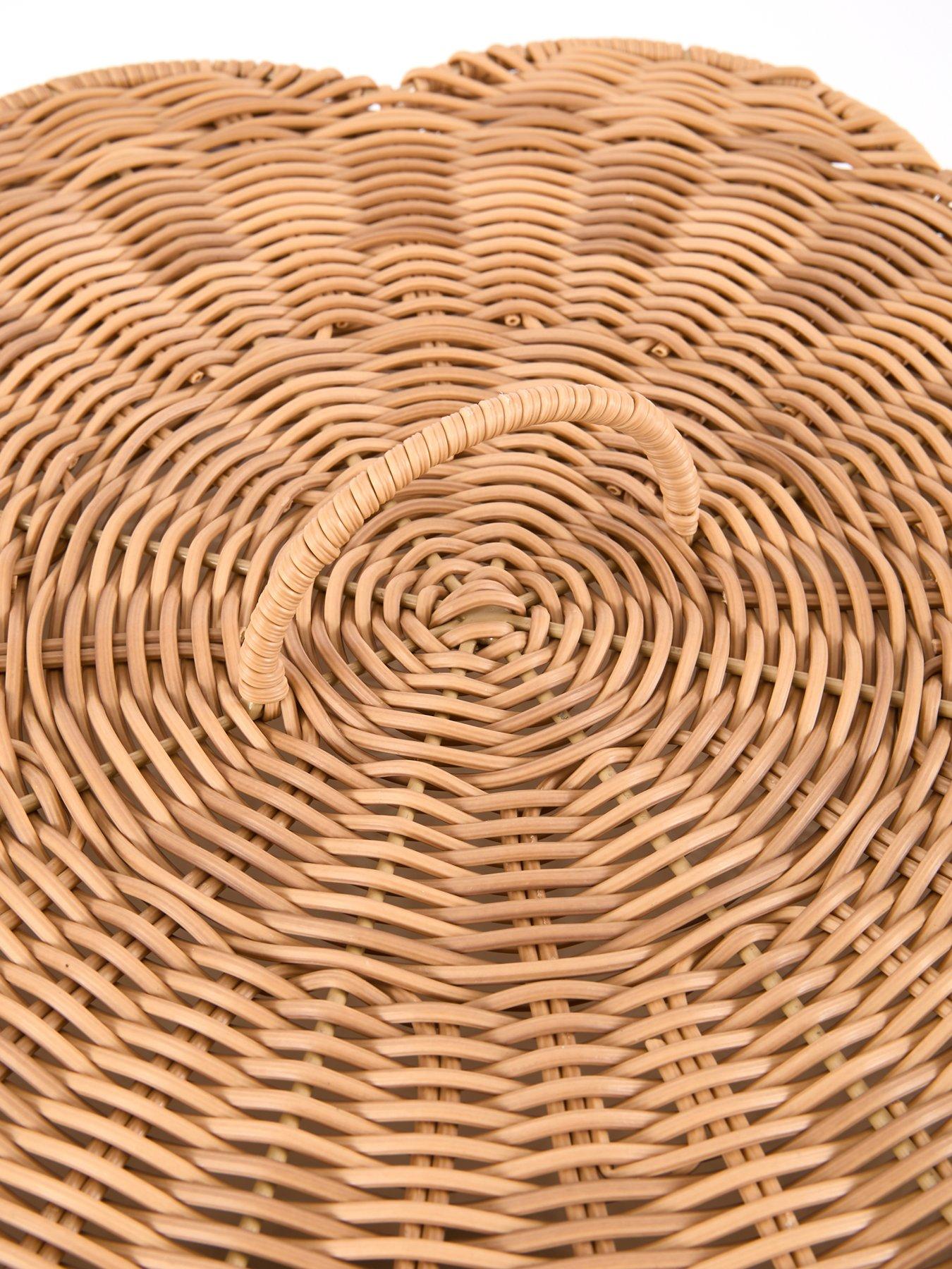 Image 5 of 6 of The Very Collection Scalloped Laundry Basket