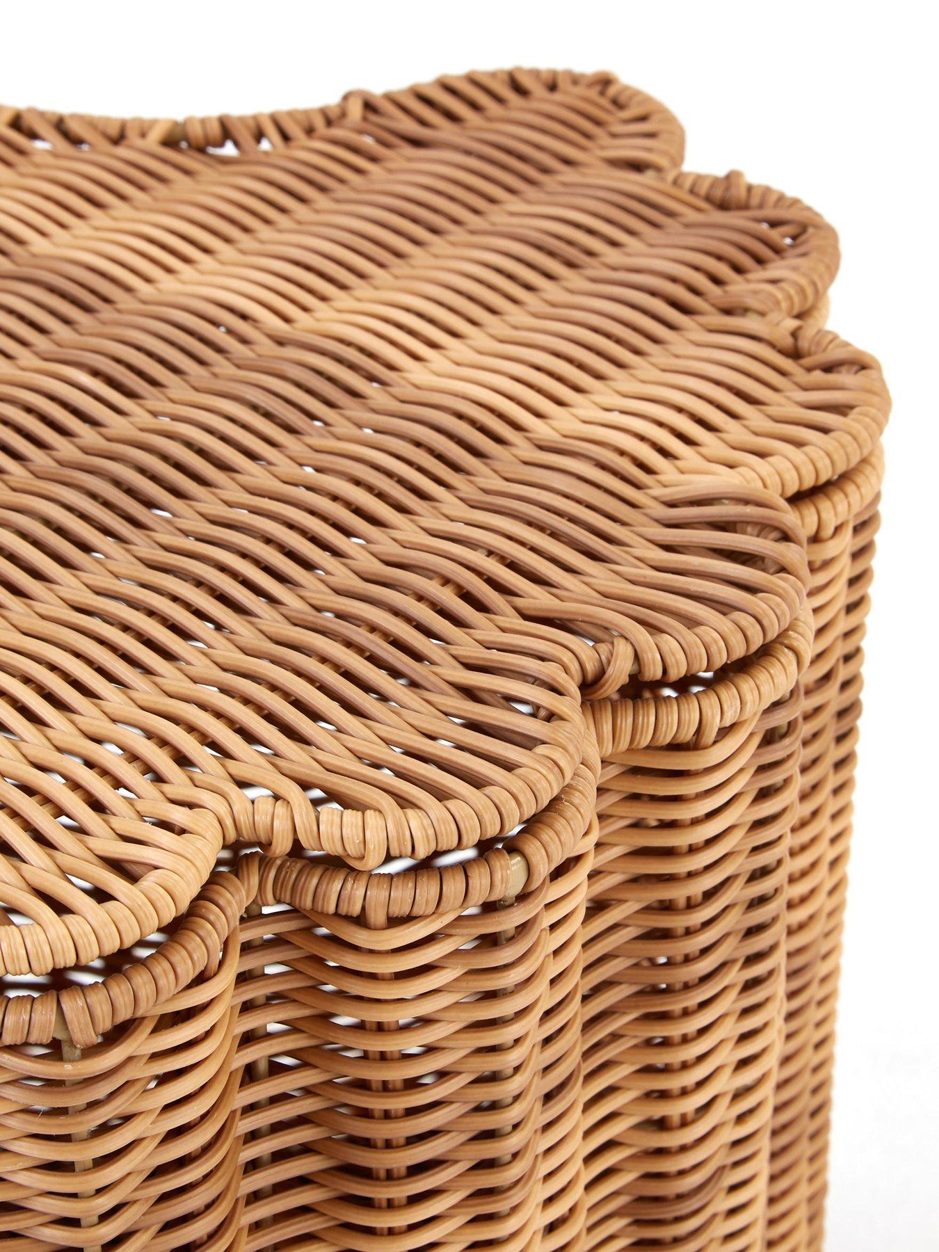 Image 6 of 6 of The Very Collection Scalloped Basket With Lid