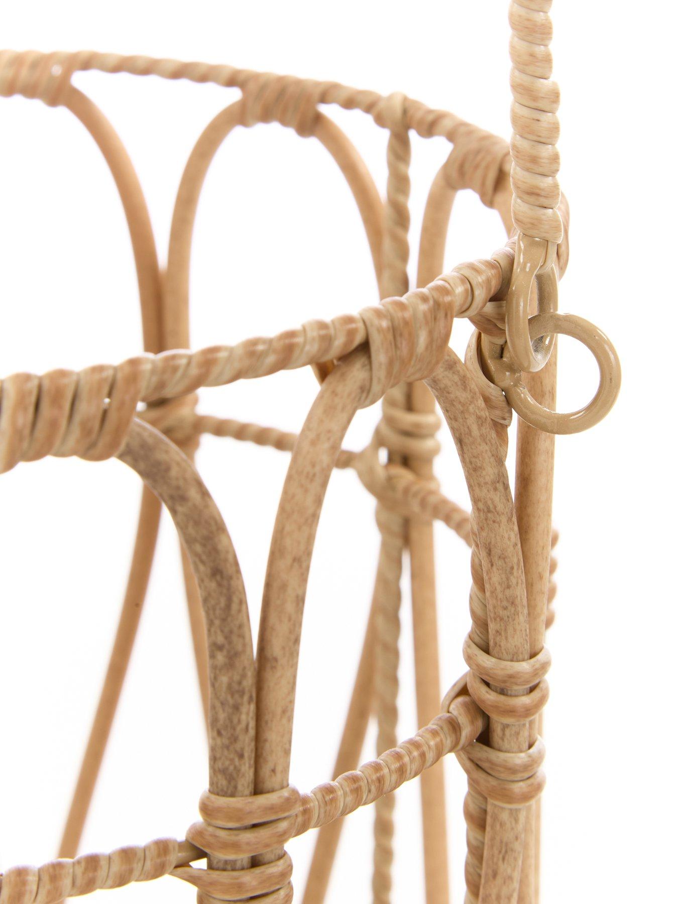 very-home-vintage-rattan-lantern-with-handle-smalldetail