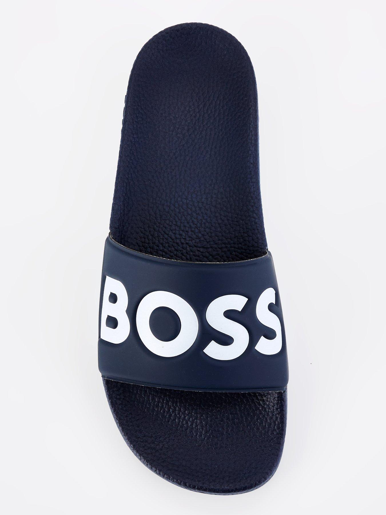 boss-aryeh-contrast-logo-slide--navywhiteoutfit