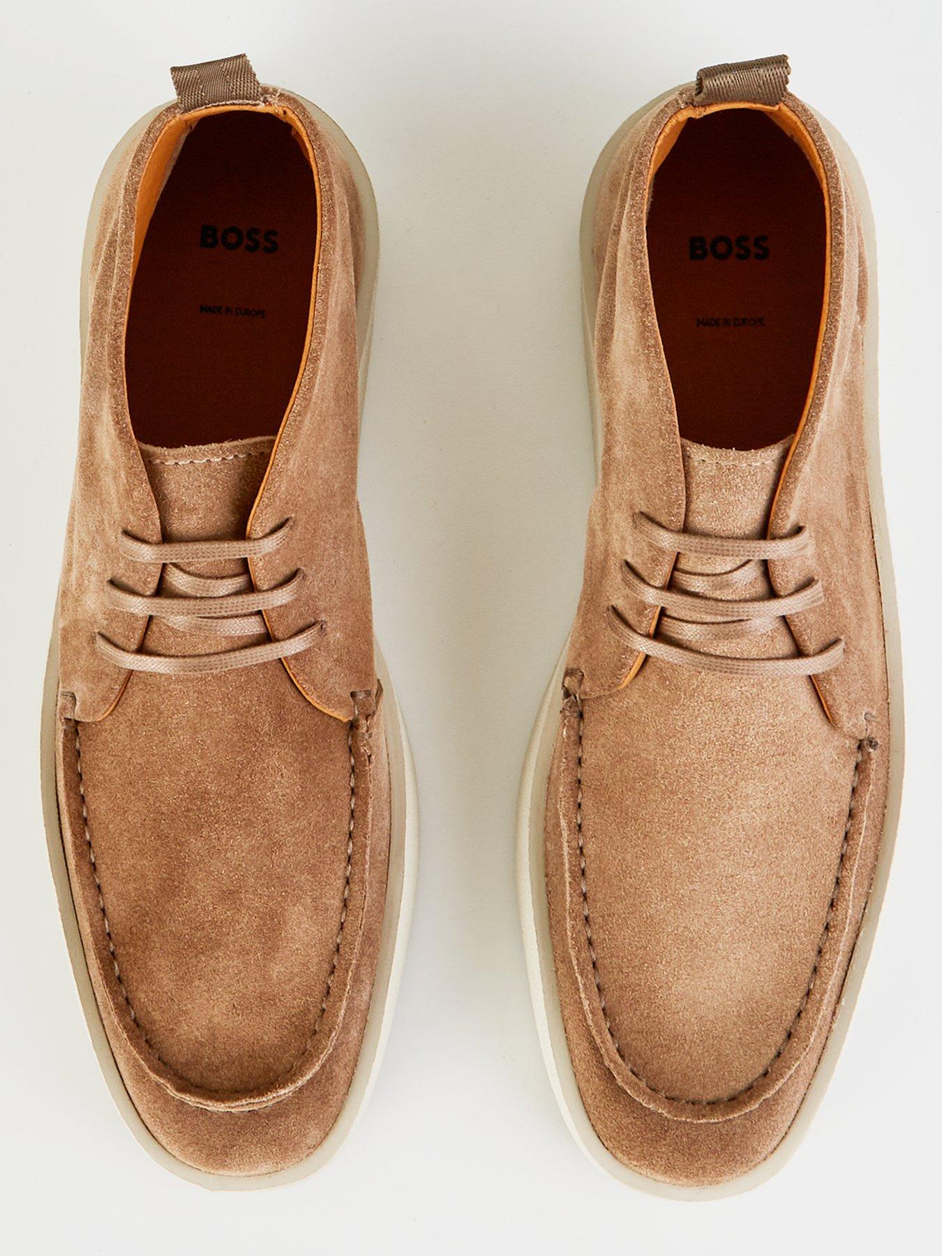 boss-clay-suede-desert-boots--light-brownoutfit