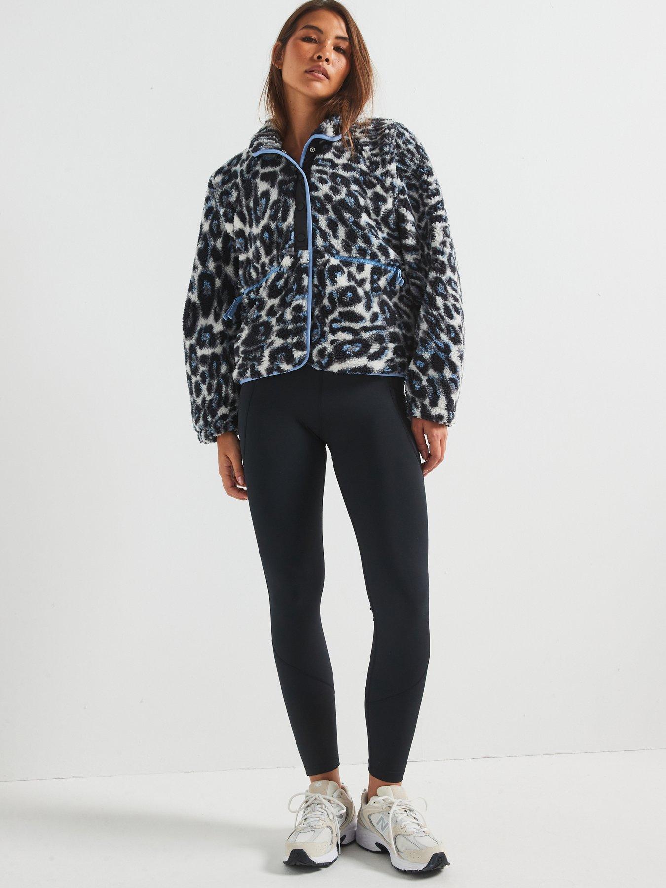 free-people-movement-womens-rocky-ridge-jacket-snow-leoparddetail