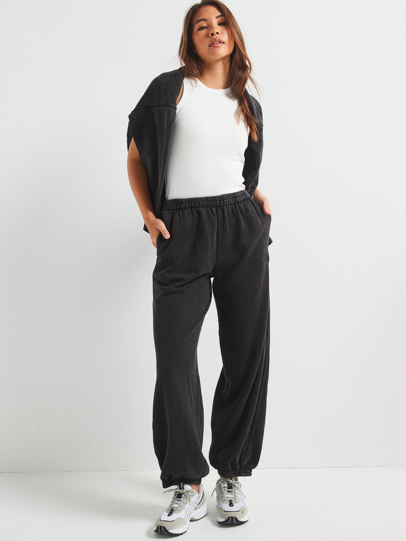 free-people-movement-womens-all-star-solid-joggers-blackdetail