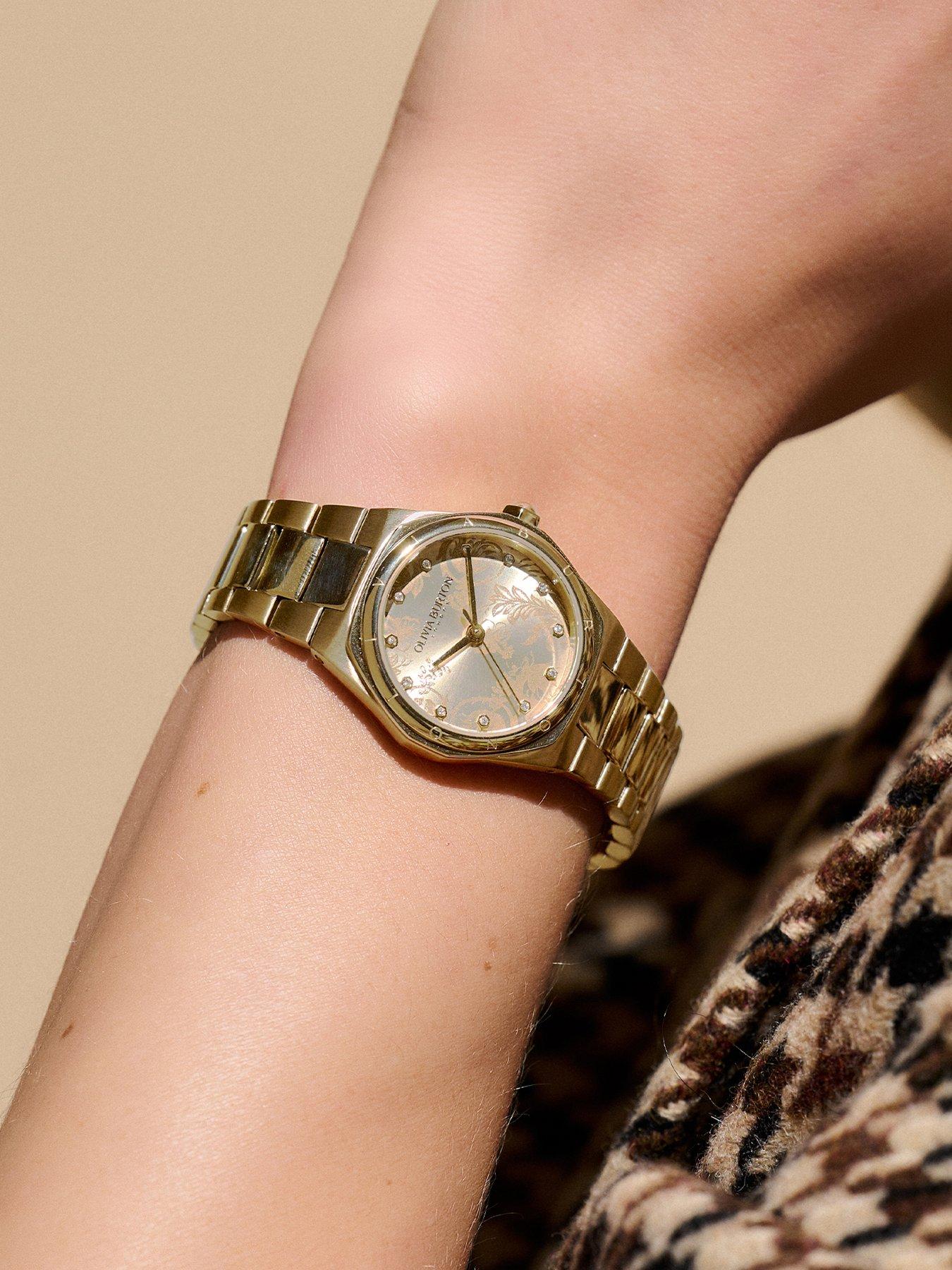 olivia-burton-28mm-gp-light-gold-toile-design-dial-3-link-ss-braceletdetail