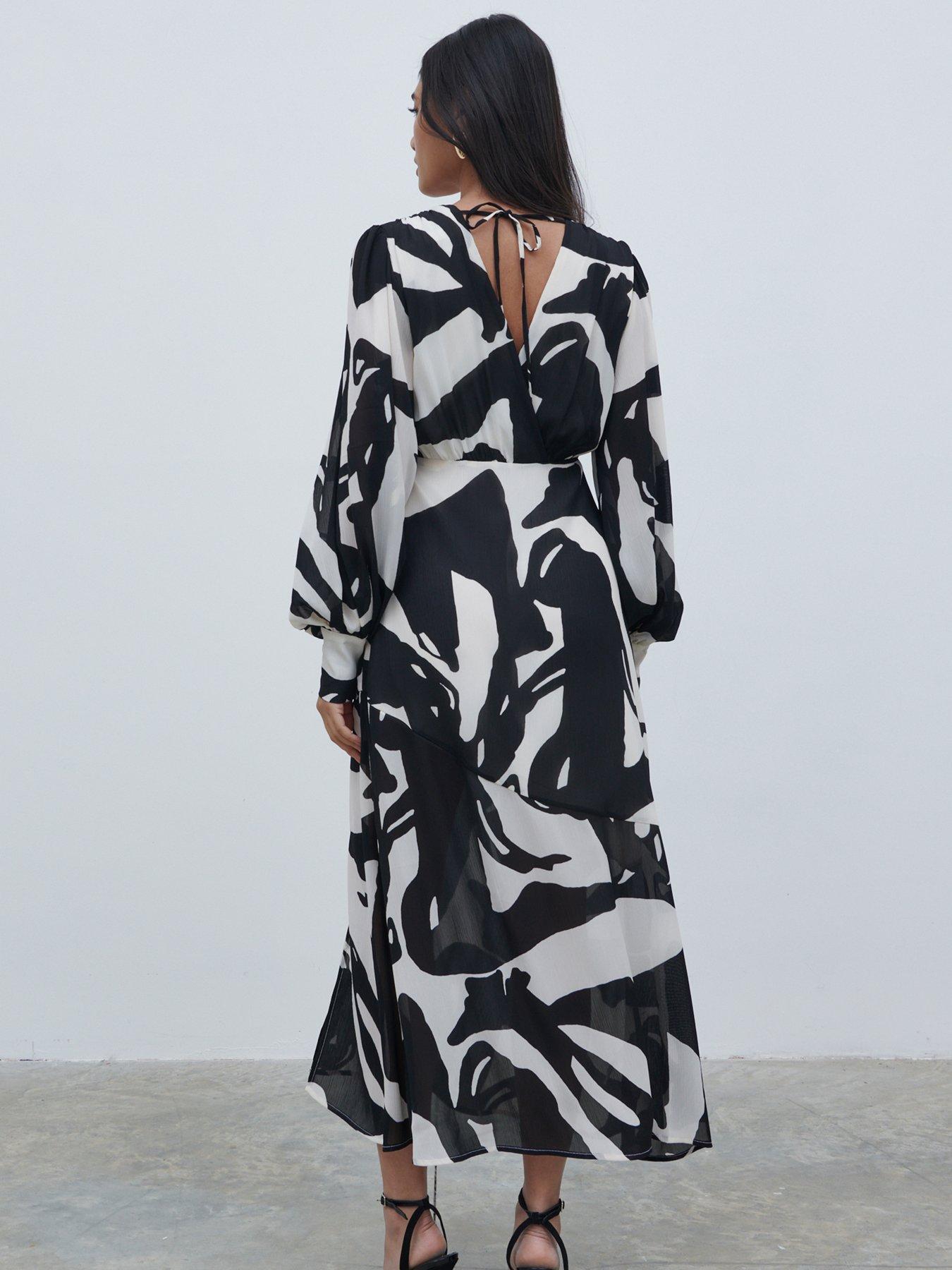 pretty-lavish-printed-balloon-sleeve-dress-black-whiteoutfit