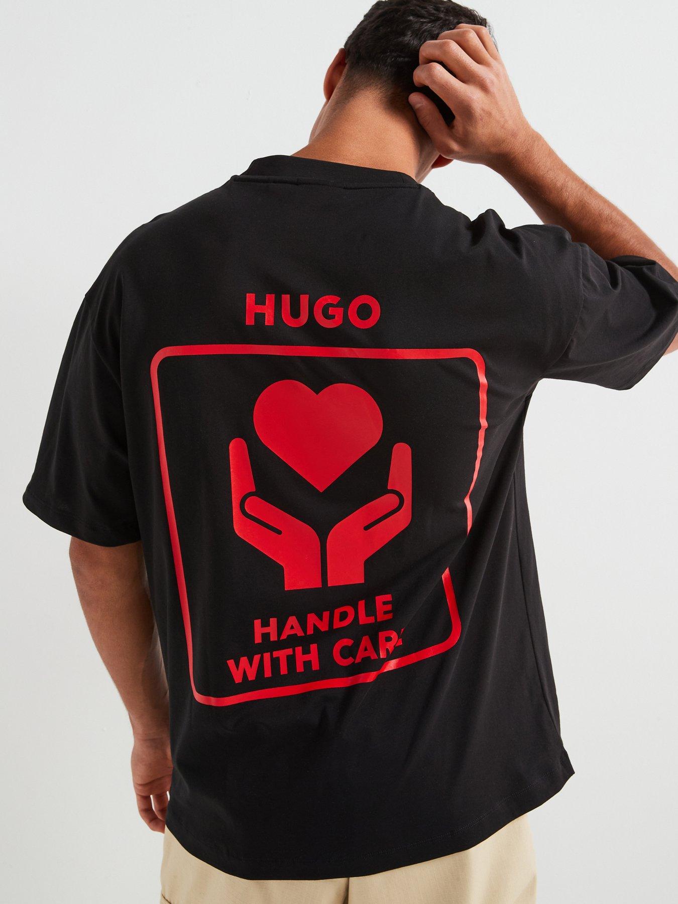 hugo-dewdam-relaxed-fit-heart-logo-t-shirt-black