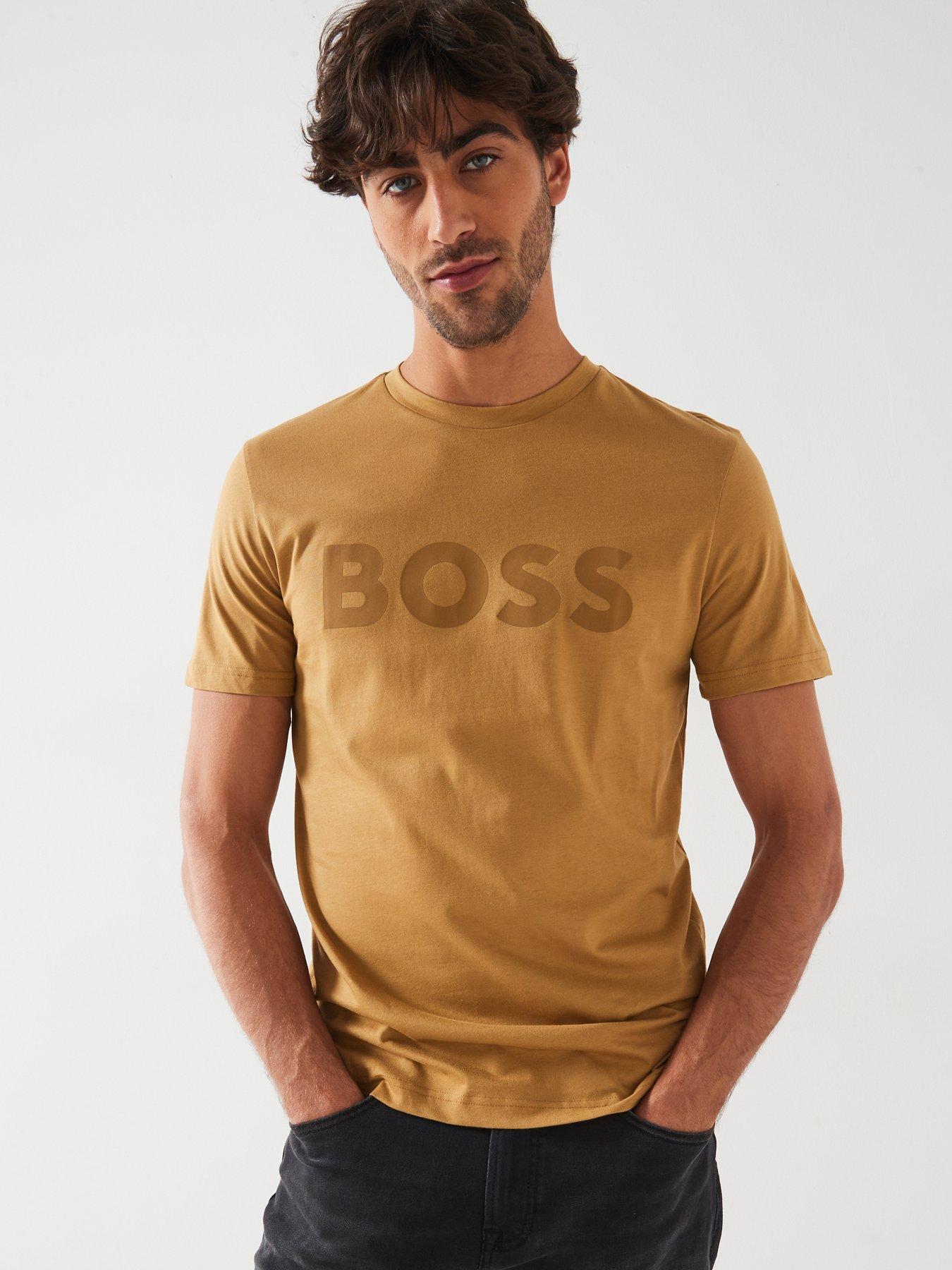 boss-thinking-1-regular-fit-large-logo-t-shirt-beigeoutfit