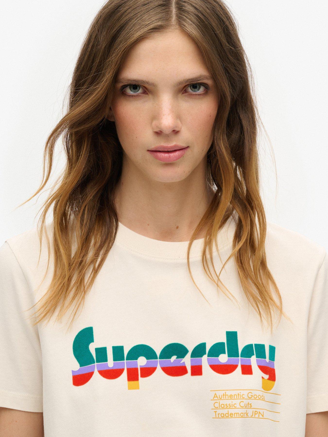 superdry-retro-flock-relaxed-t-shirt-whiteoutfit