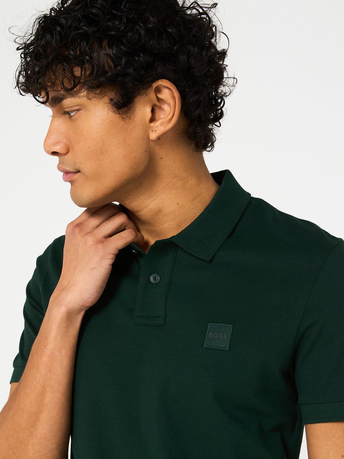 boss-passenger-slim-fit-tonal-patch-logo-polo-shirt-dark-greenoutfit