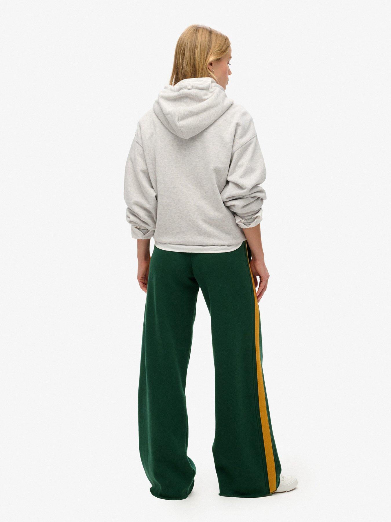 superdry-essential-logo-straight-joggers-greenstillFront