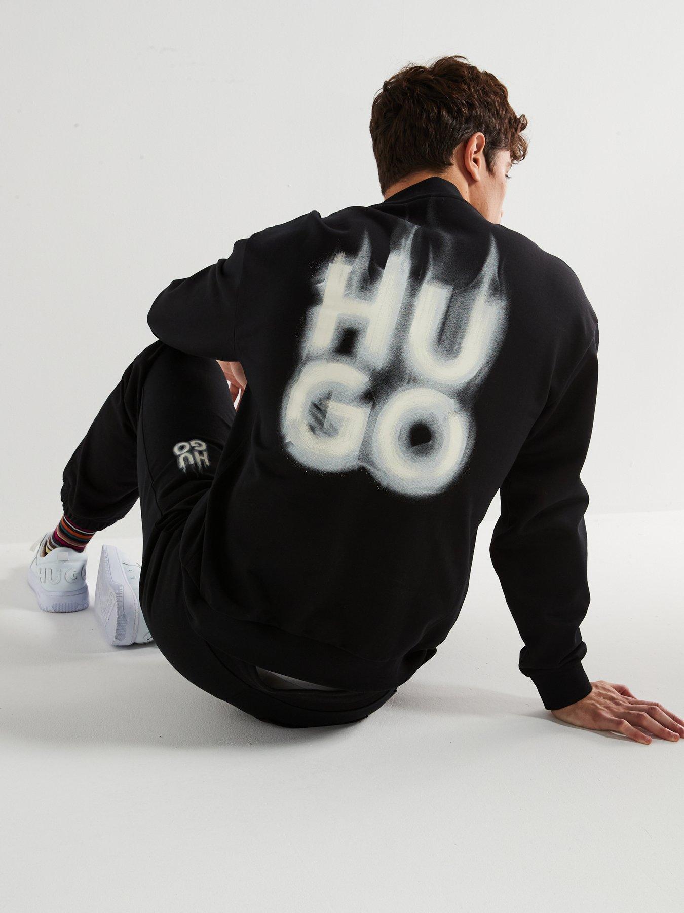 hugo-defnio-relaxed-fit-smoky-logo-crew-sweat-blackdetail