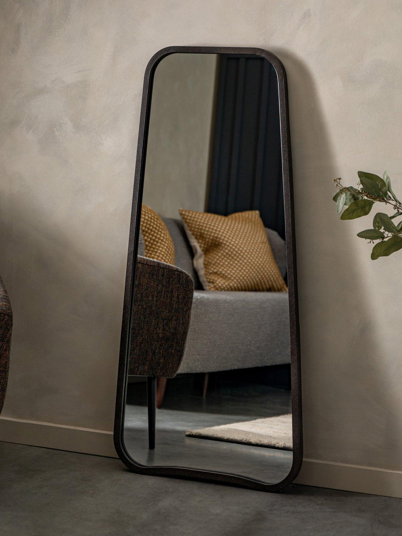 Gallery Direct Kurva Leaner Black 565x1230mm