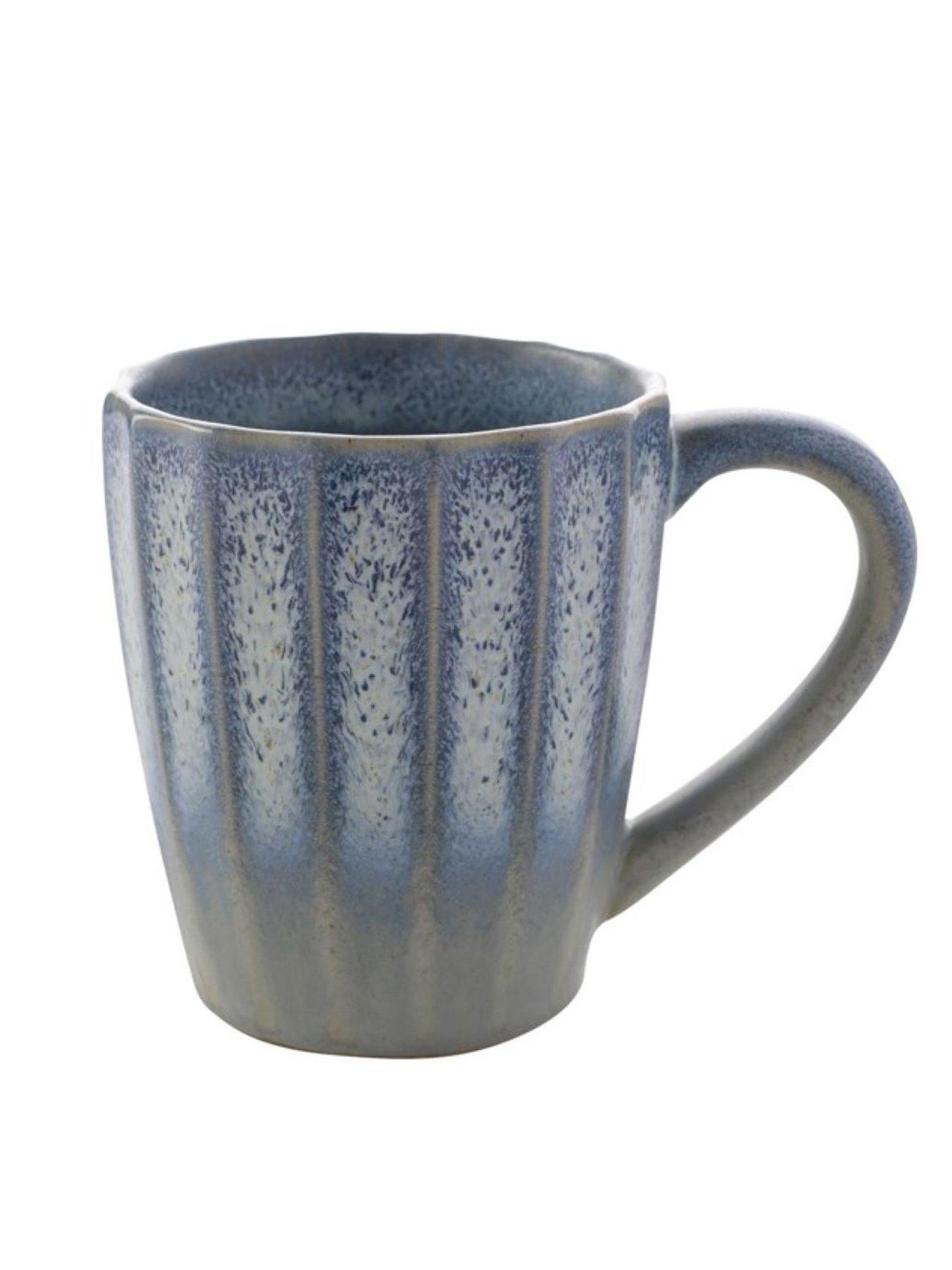 hestia-scalloped-set-of-2-mugs-blueback