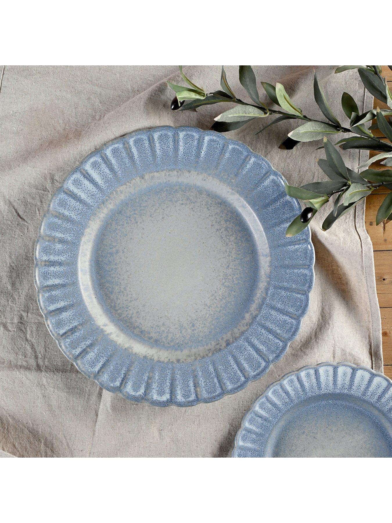 hestia-scalloped-set-of-4-side-plates-blueoutfit