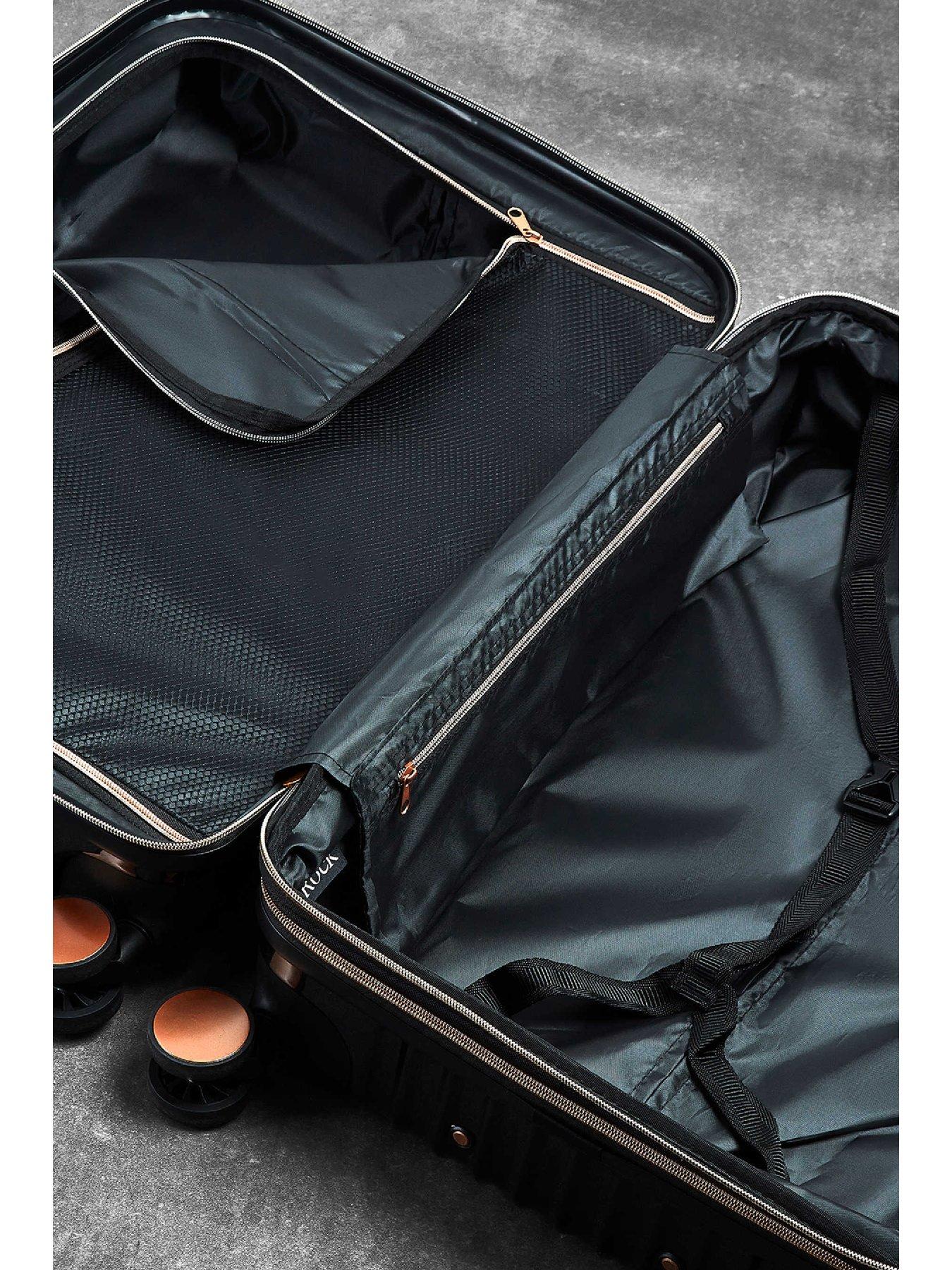 rock-luggage-selene-medium-suitcaseoutfit