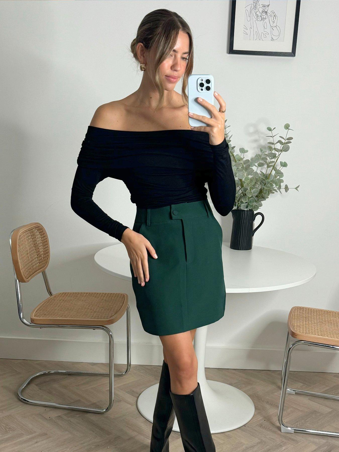 style-cheat-tailored-mini-skirt-forest-greenoutfit