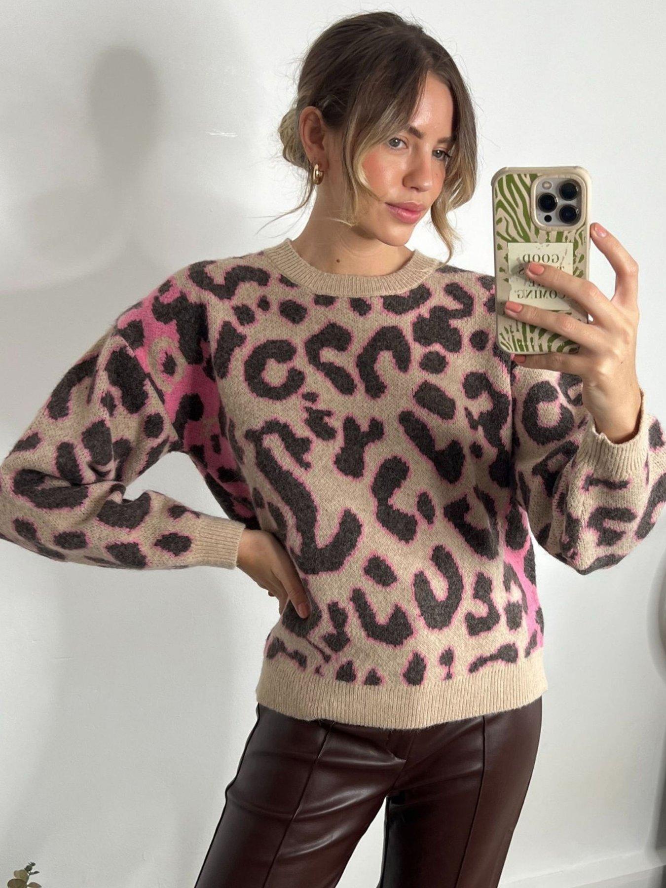 style-cheat-animal-print-colour-block-jumper-beige