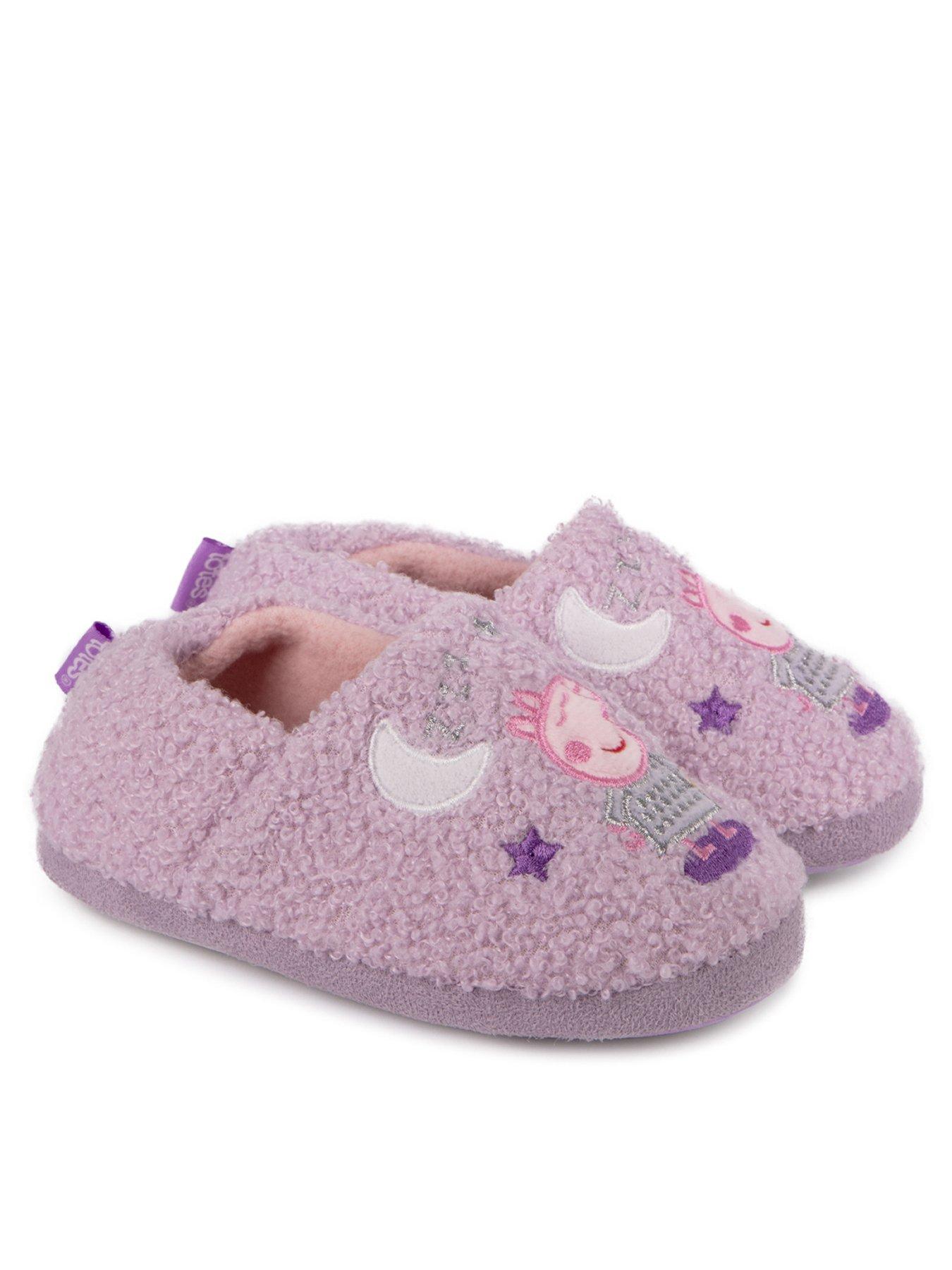 totes-kids-peppa-pig-slippers