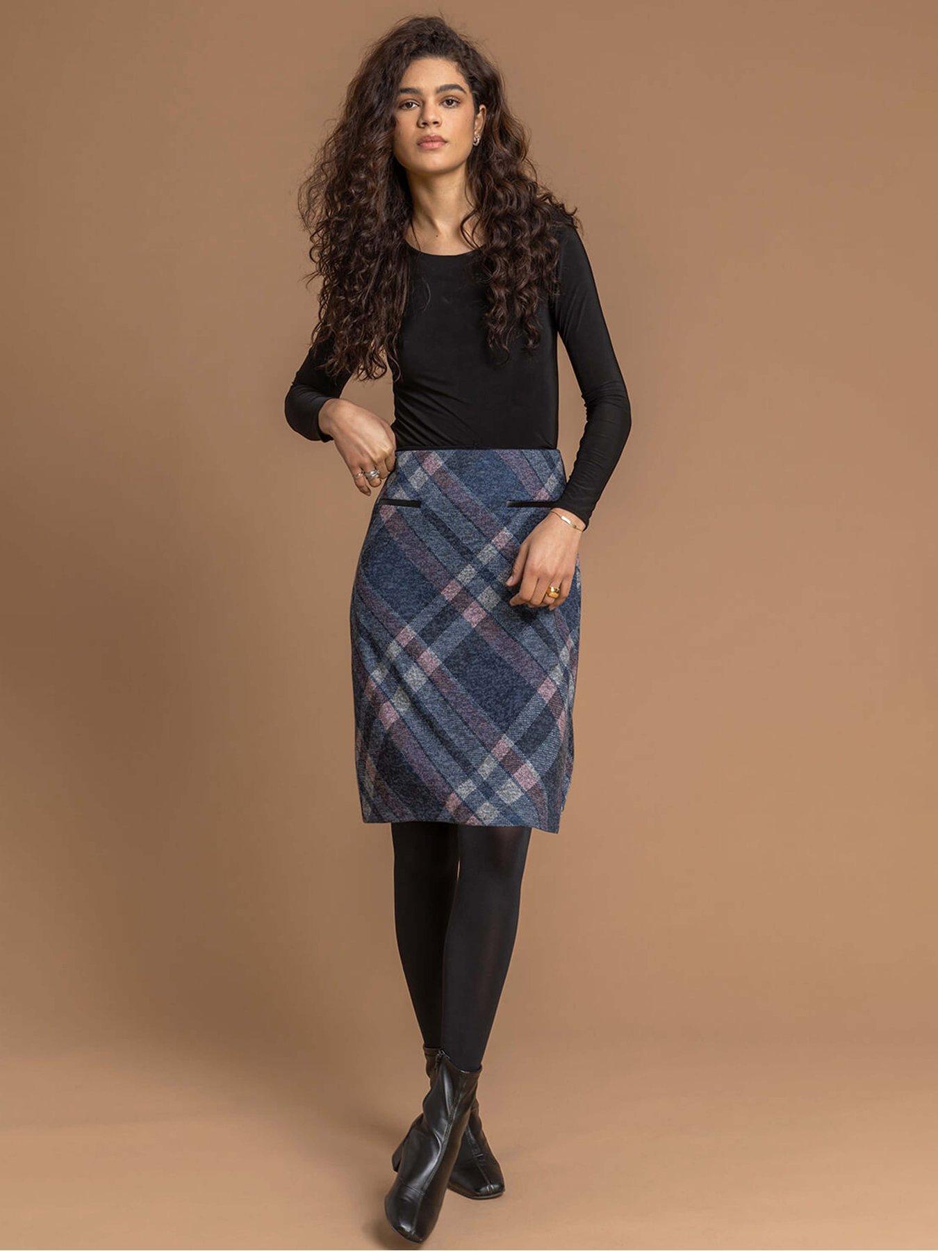 Roman Check Print Brushed Skirt - Navy