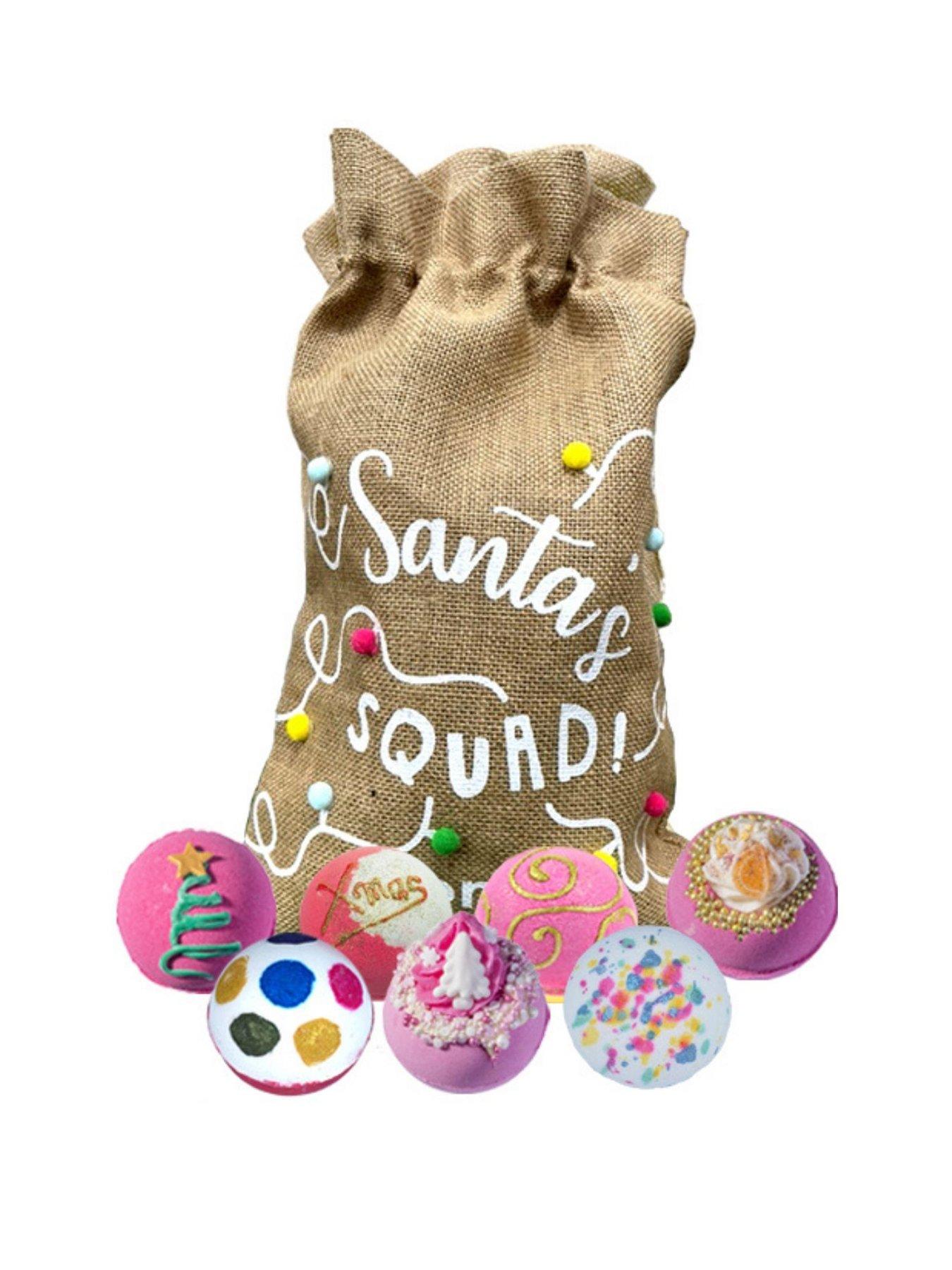 bomb-cosmetics-santas-squad-bath-bomb-sack-set