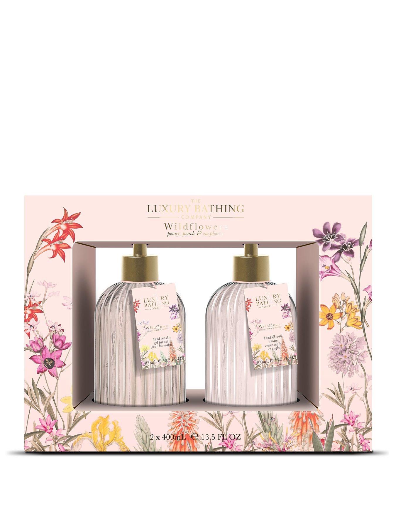 luxury-bathing-companynbsppeony-peach-amp-raspberry-heavenly-hand-care-duo