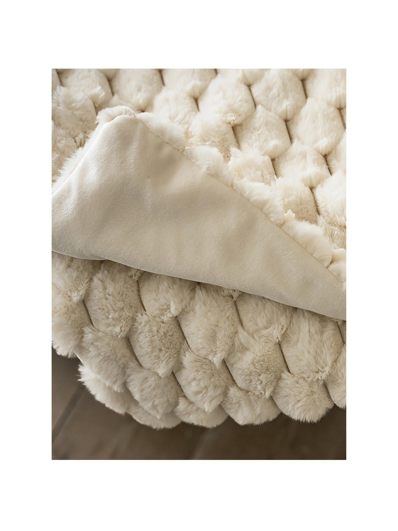 deyongs-northcombe-faux-fur-draught-excluderstillFront