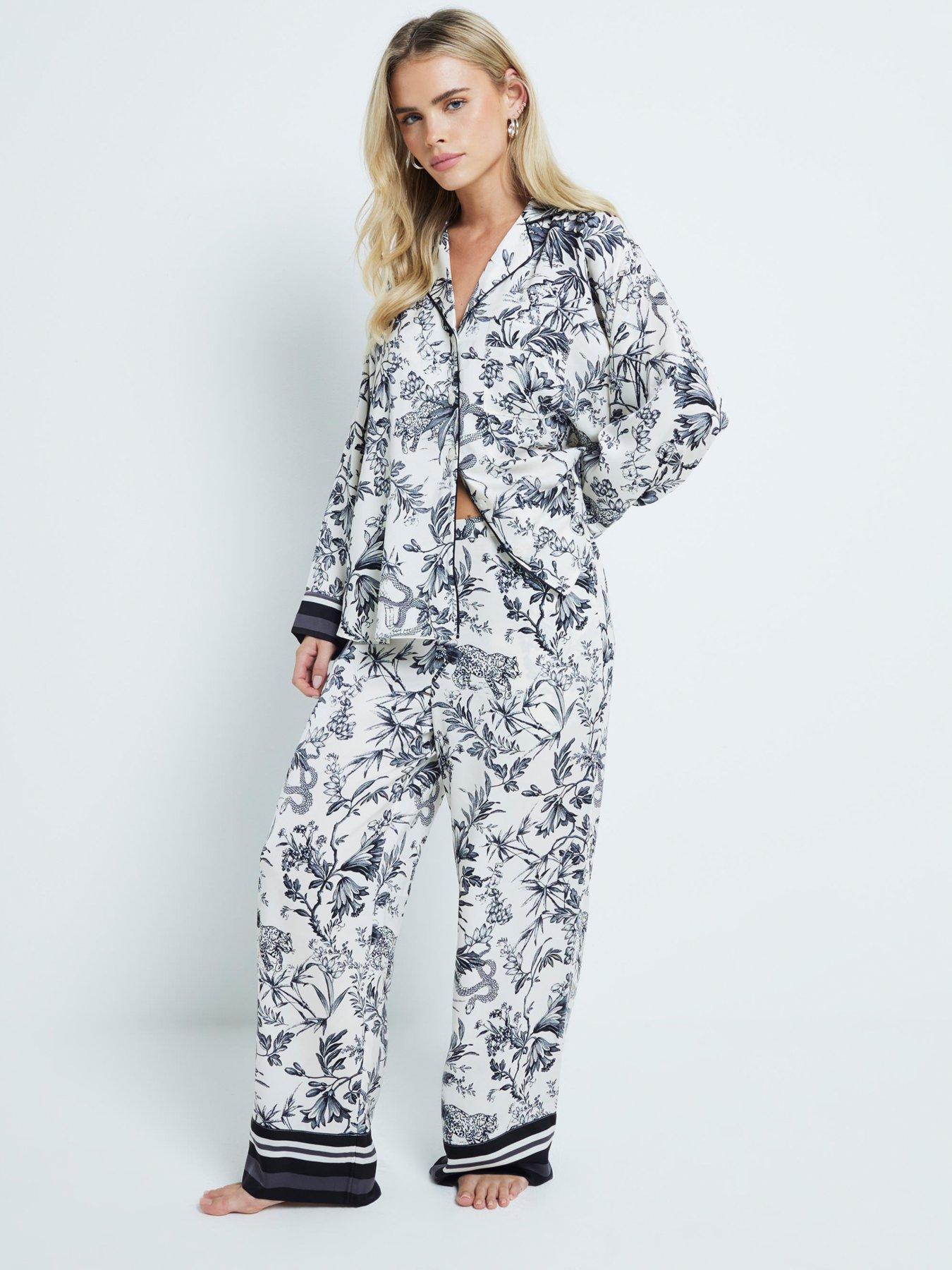 ri-petite-printed-satin-pj-set-in-a-bag-black