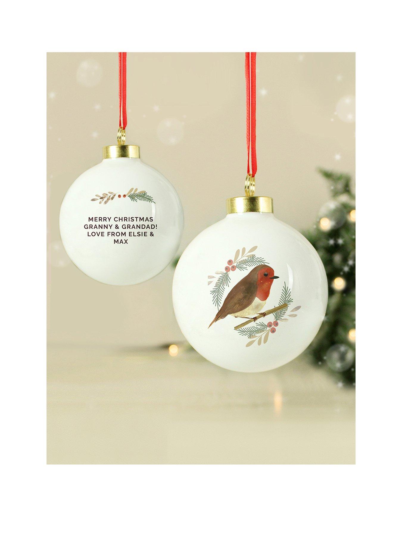 the-personalised-memento-company-personalised-robin-bauble