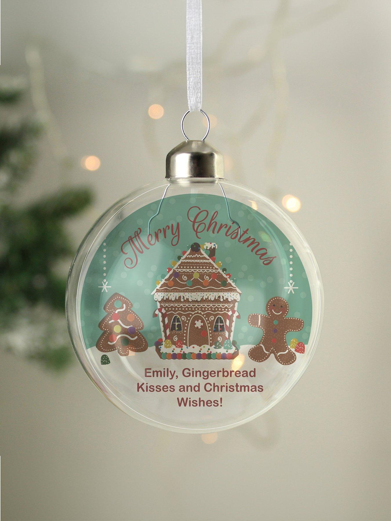 the-personalised-memento-company-personalised-gingerbread-house-christmas-glass-baubleback