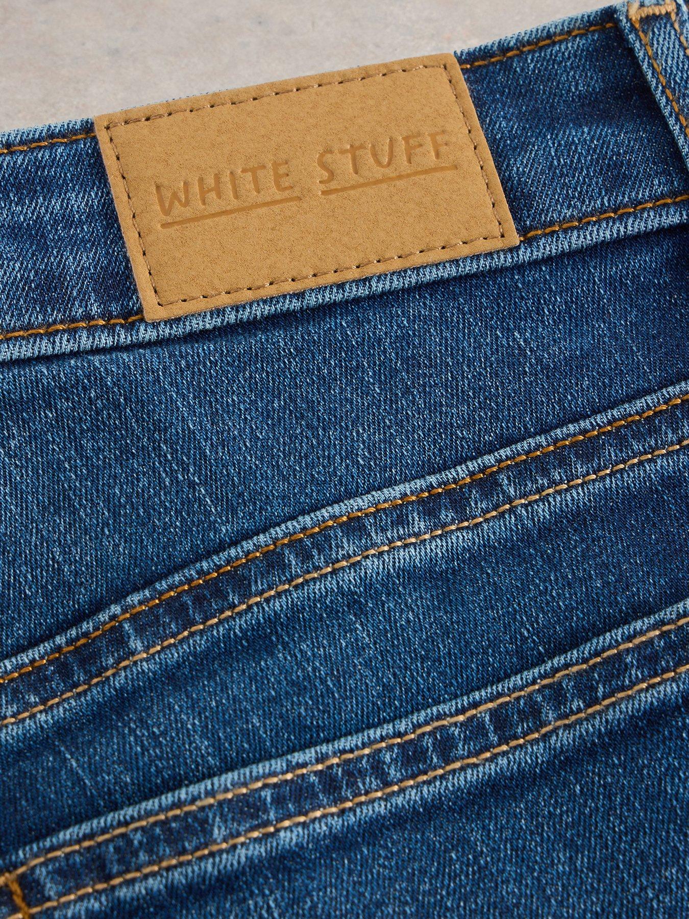 white-stuff-taylor-straight-jean-bluedetail