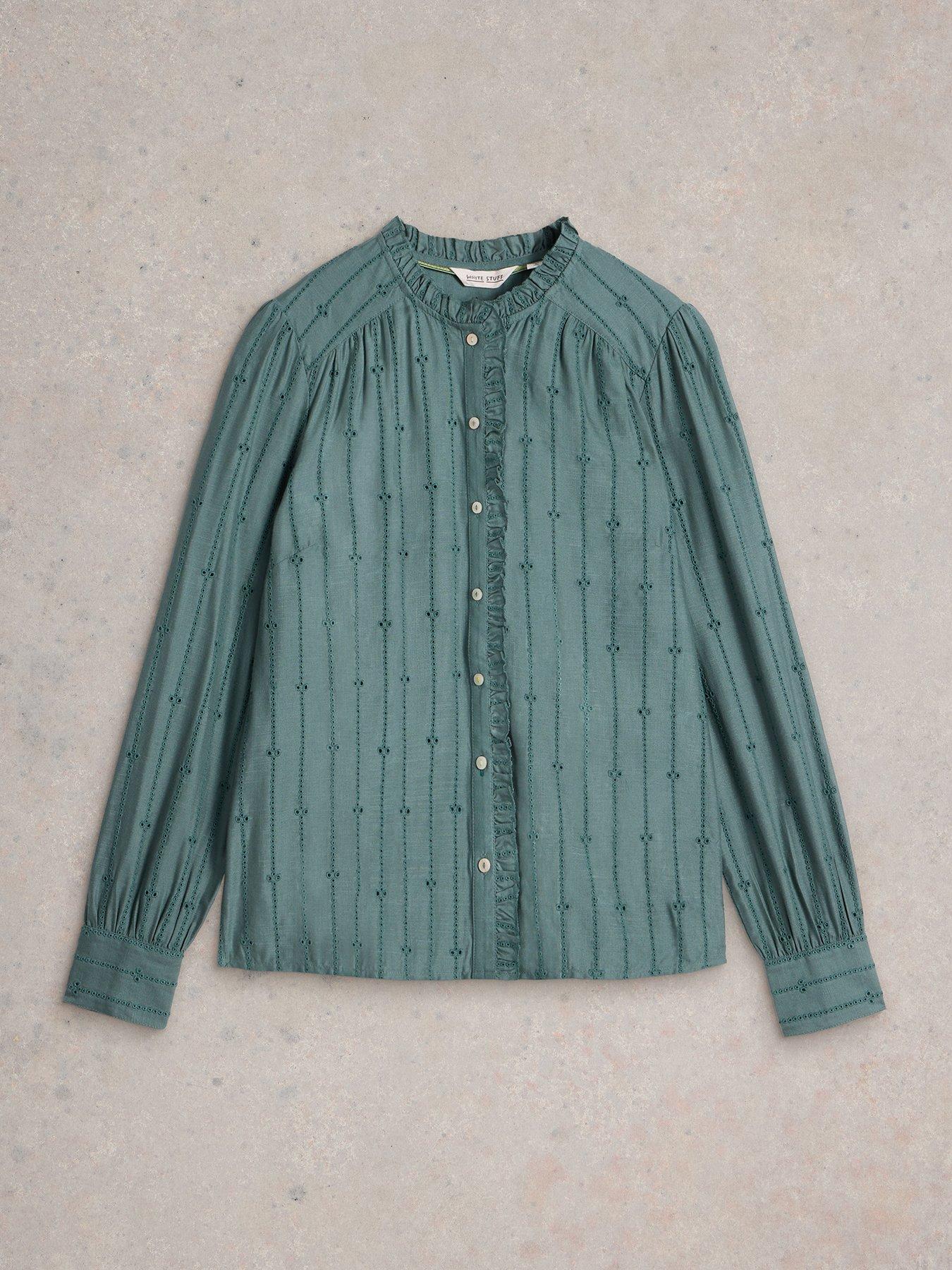 white-stuff-aster-broderie-shirt-greenoutfit