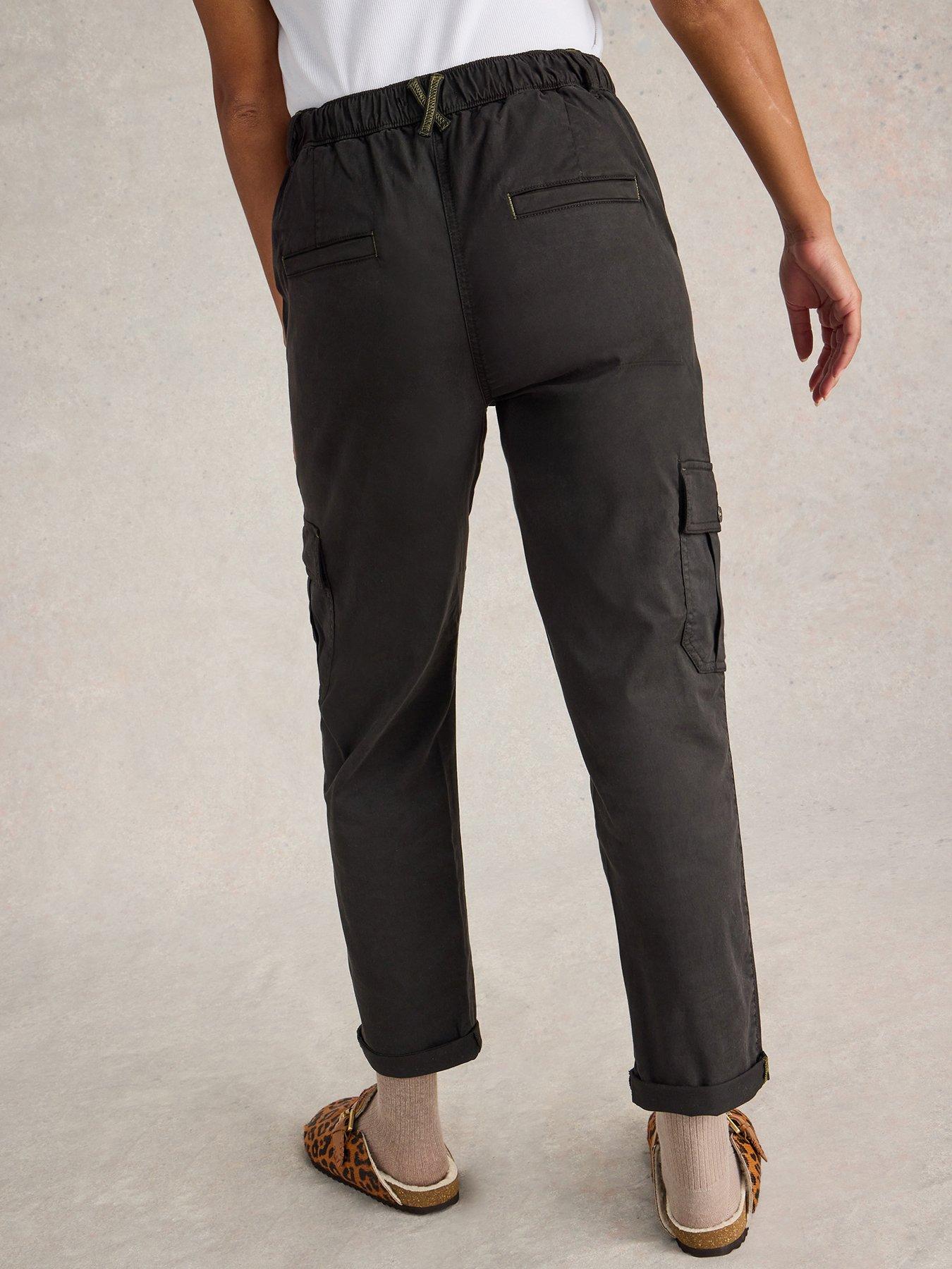 white-stuff-everleigh-cargo-trouser-blackstillFront