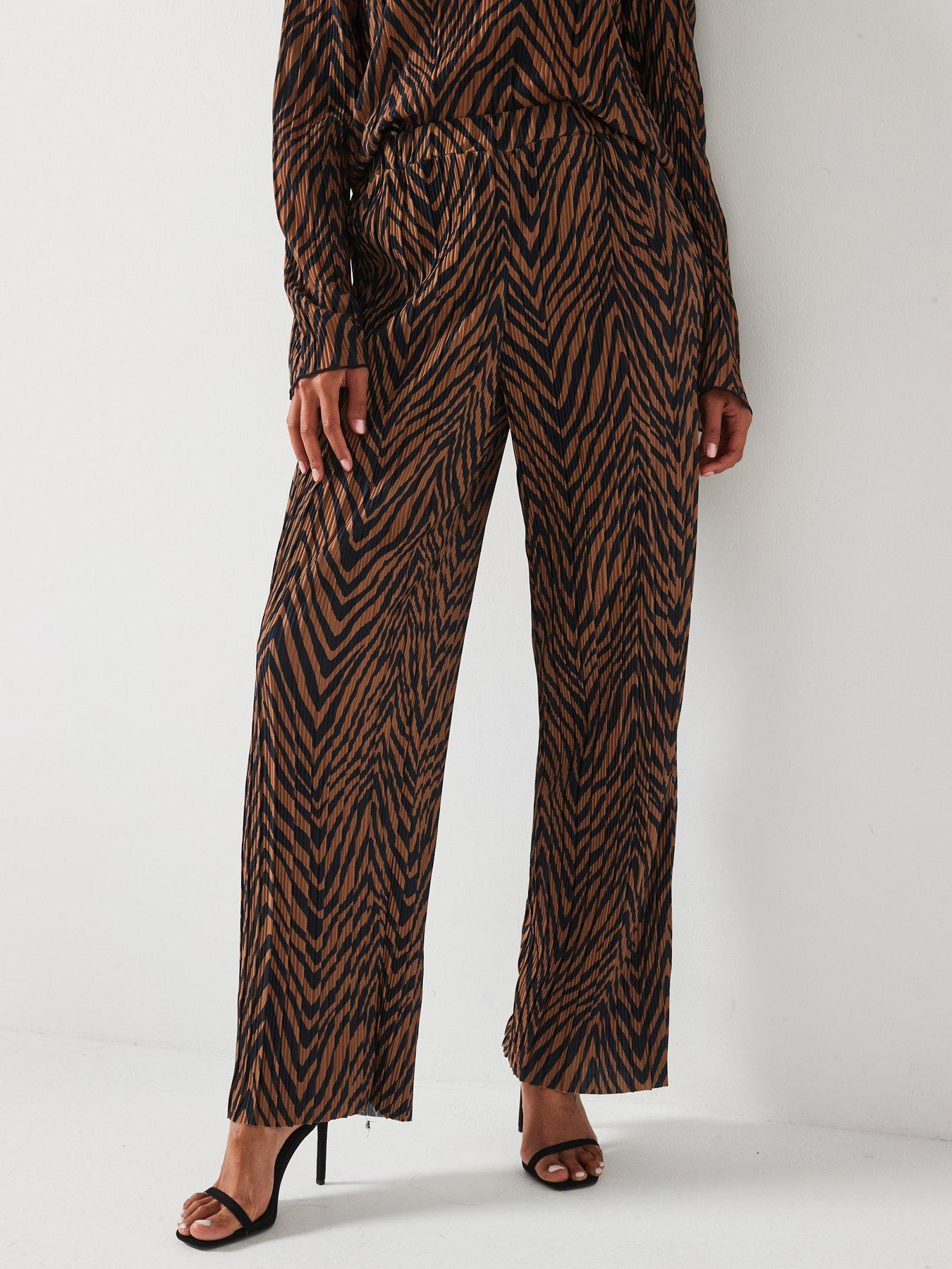 Image of Vero Moda Printed Plisse Trouser - Multi