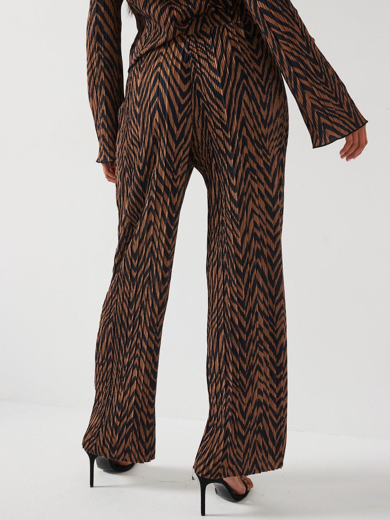 vero-moda-printed-plisse-trouser-multistillFront